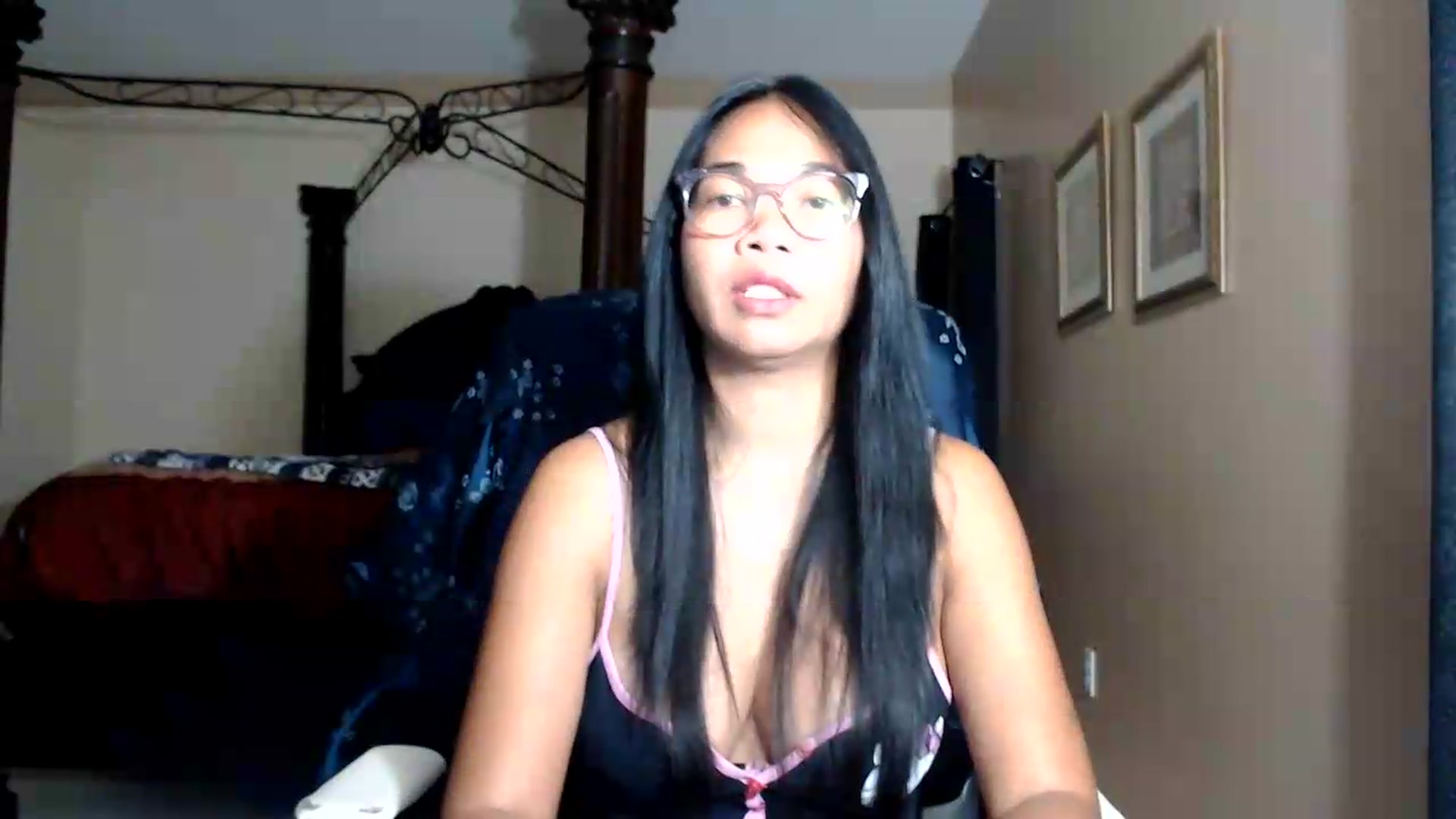 Gallery image thumbnail from Littlekai2030's myfreecams stream on, 08/06/2026, 24:23 image 15 of 20
