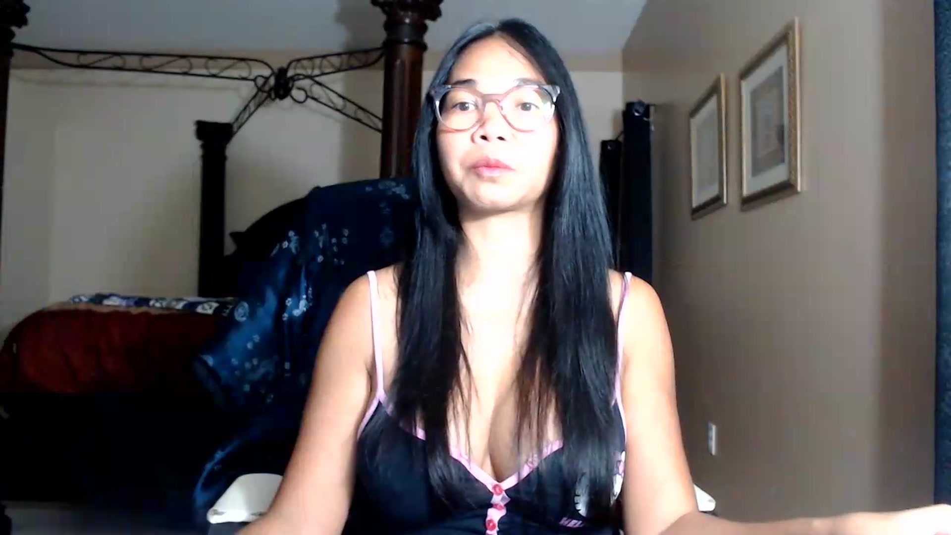 Gallery image thumbnail from Littlekai2030's myfreecams stream on, 08/06/2026, 24:23 image 4 of 20