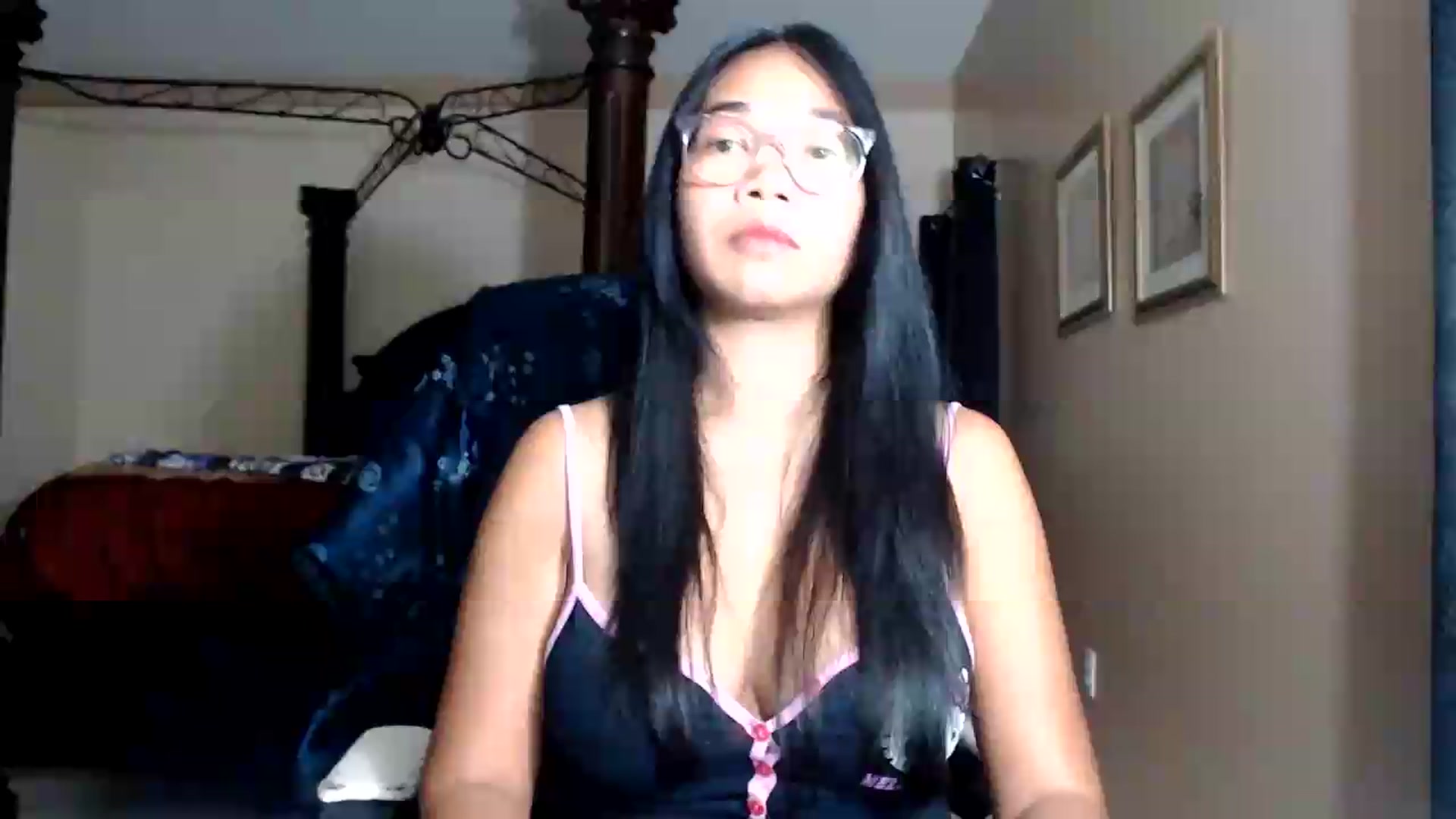 Gallery image thumbnail from Littlekai2030's myfreecams stream on, 08/06/2026, 24:23 image 3 of 20