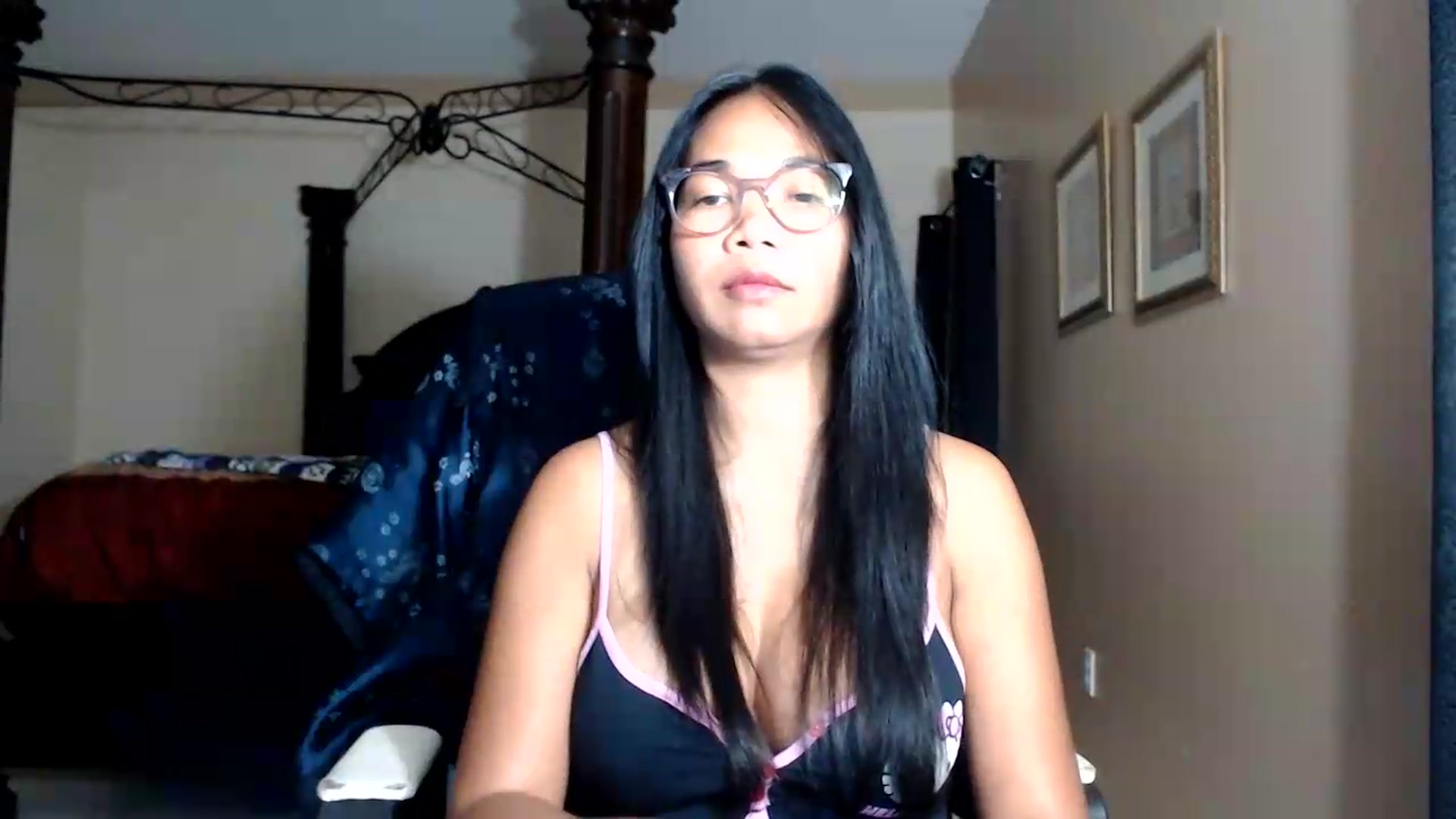 Gallery image thumbnail from Littlekai2030's myfreecams stream on, 08/06/2026, 24:23 image 14 of 20