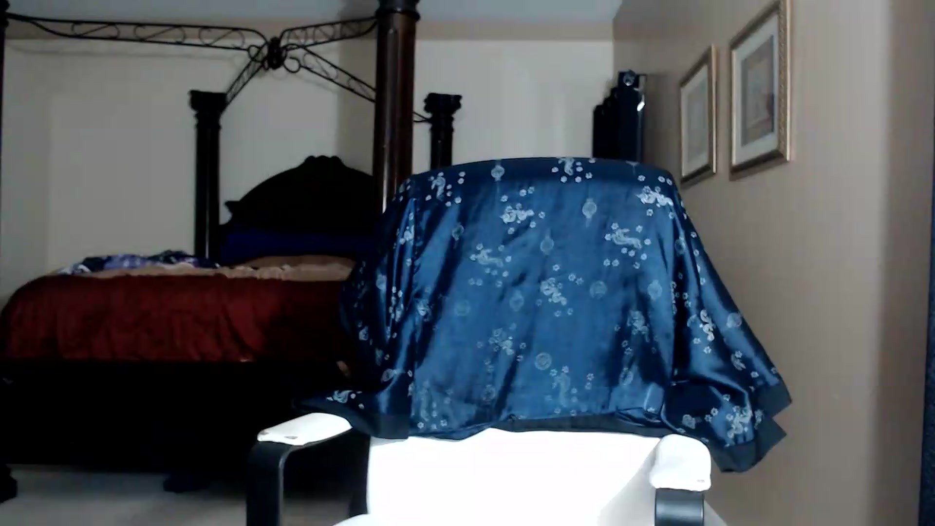Gallery image thumbnail from Littlekai2030's myfreecams stream on, 08/09/2026, 24:01 image 7 of 20