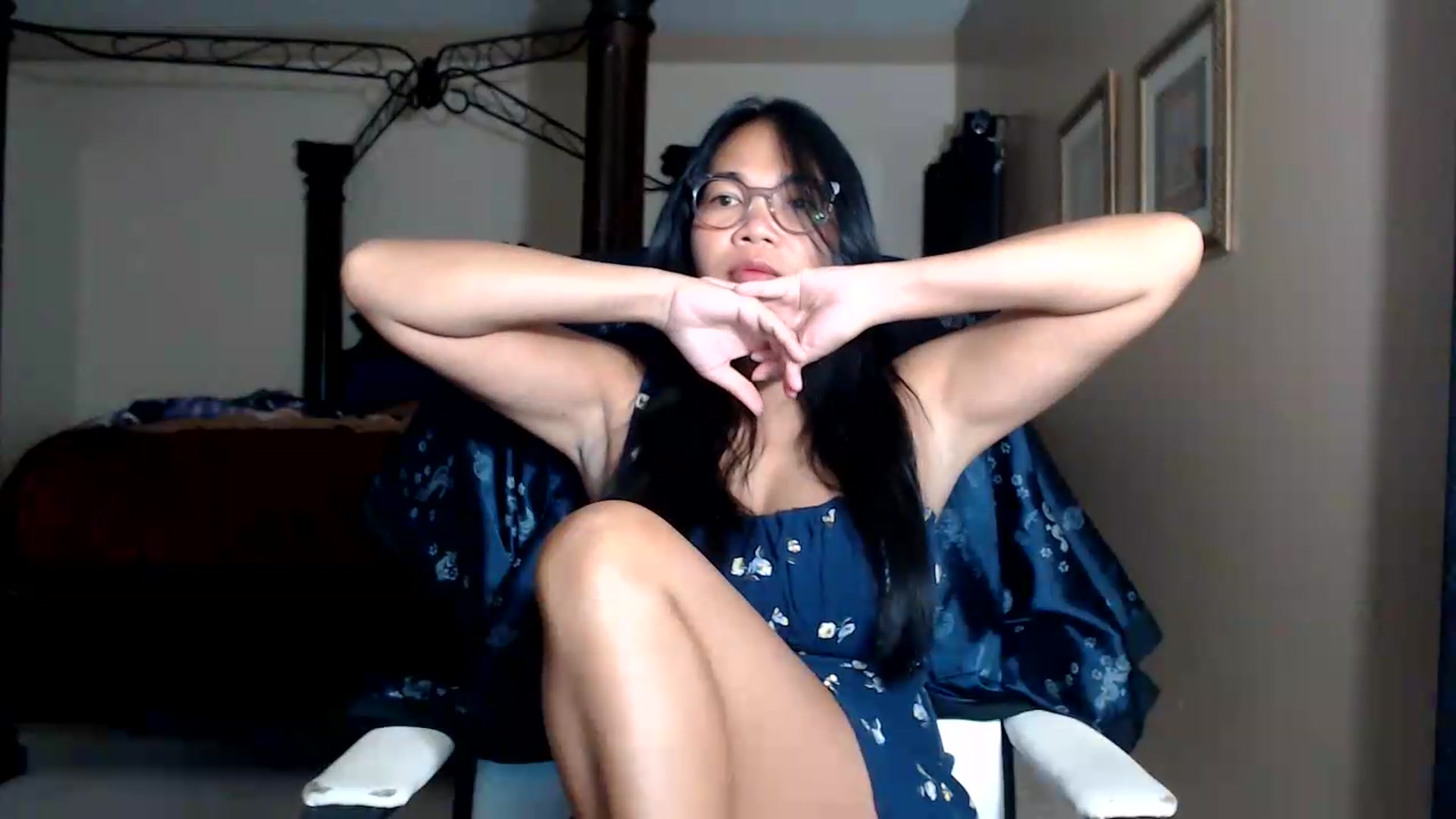 Gallery image thumbnail from Littlekai2030's myfreecams stream on, 08/09/2026, 24:01 image 15 of 20