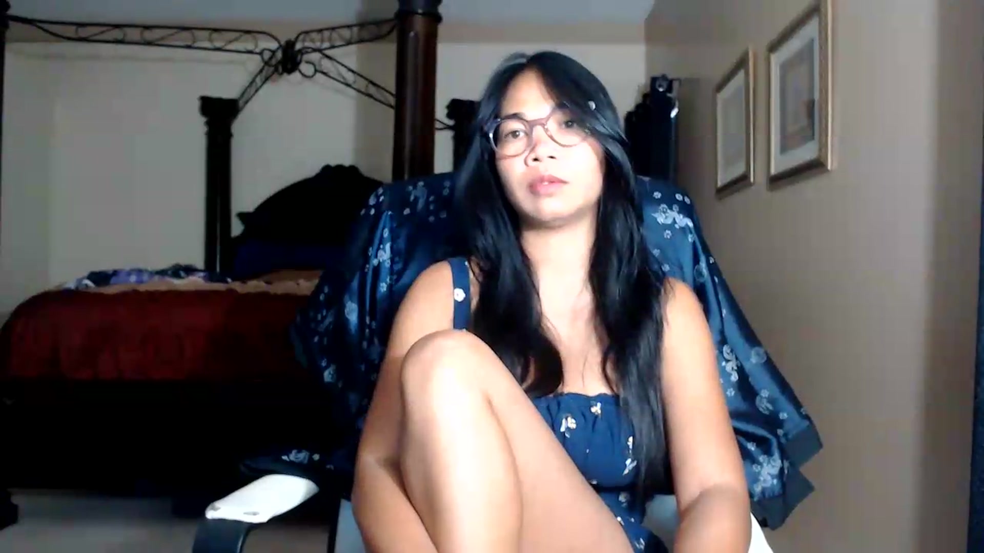 Gallery image thumbnail from Littlekai2030's myfreecams stream on, 08/09/2026, 24:01 image 4 of 20