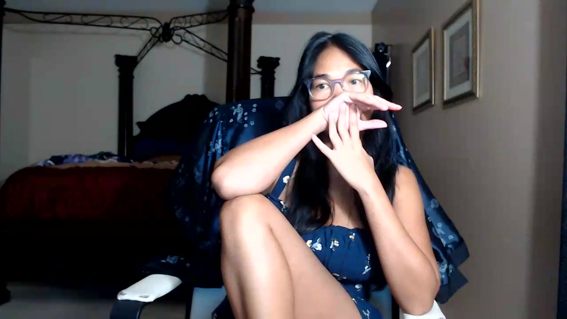 Gallery image thumbnail from Littlekai2030's myfreecams stream on, 08/09/2026, 24:01 image 3 of 20
