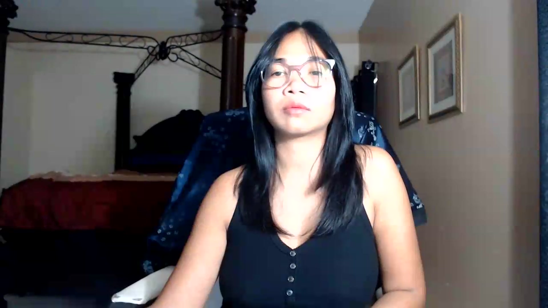 Gallery image thumbnail from Littlekai2030's myfreecams stream on, 08/11/2026, 24:00 image 7 of 20