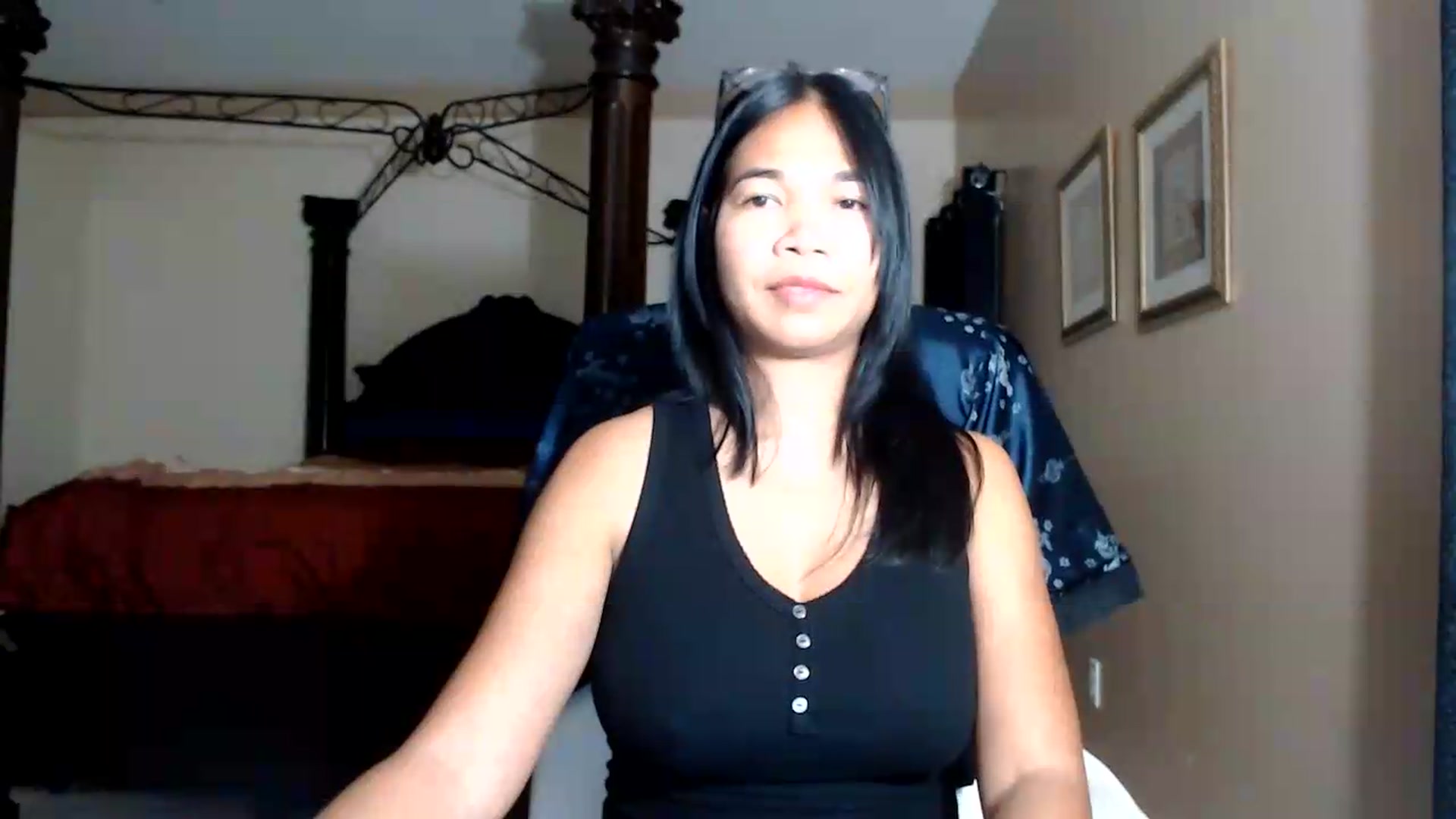 Gallery image thumbnail from Littlekai2030's myfreecams stream on, 08/11/2026, 03:28 image 6 of 20