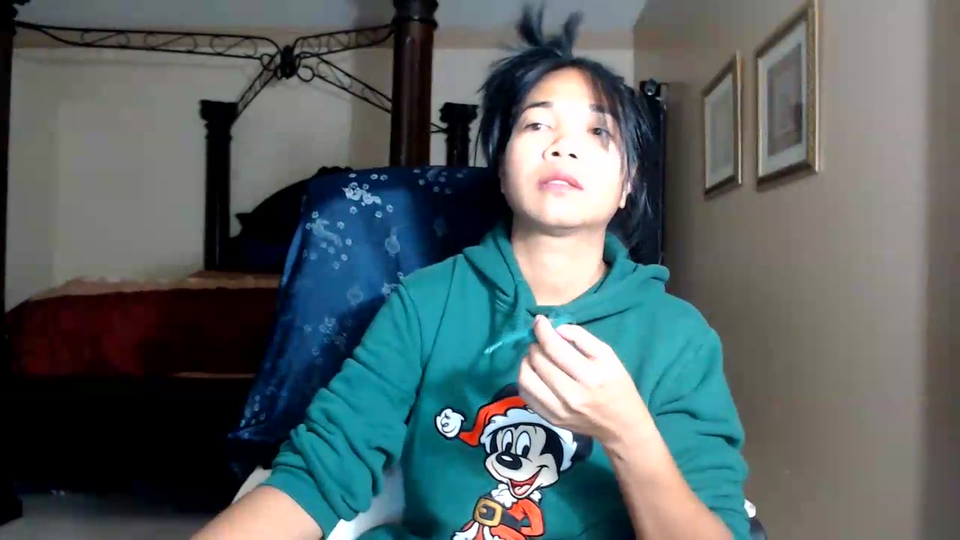 Gallery image thumbnail from Littlekai2030's myfreecams stream on, 08/12/2026, 03:56 image 14 of 20