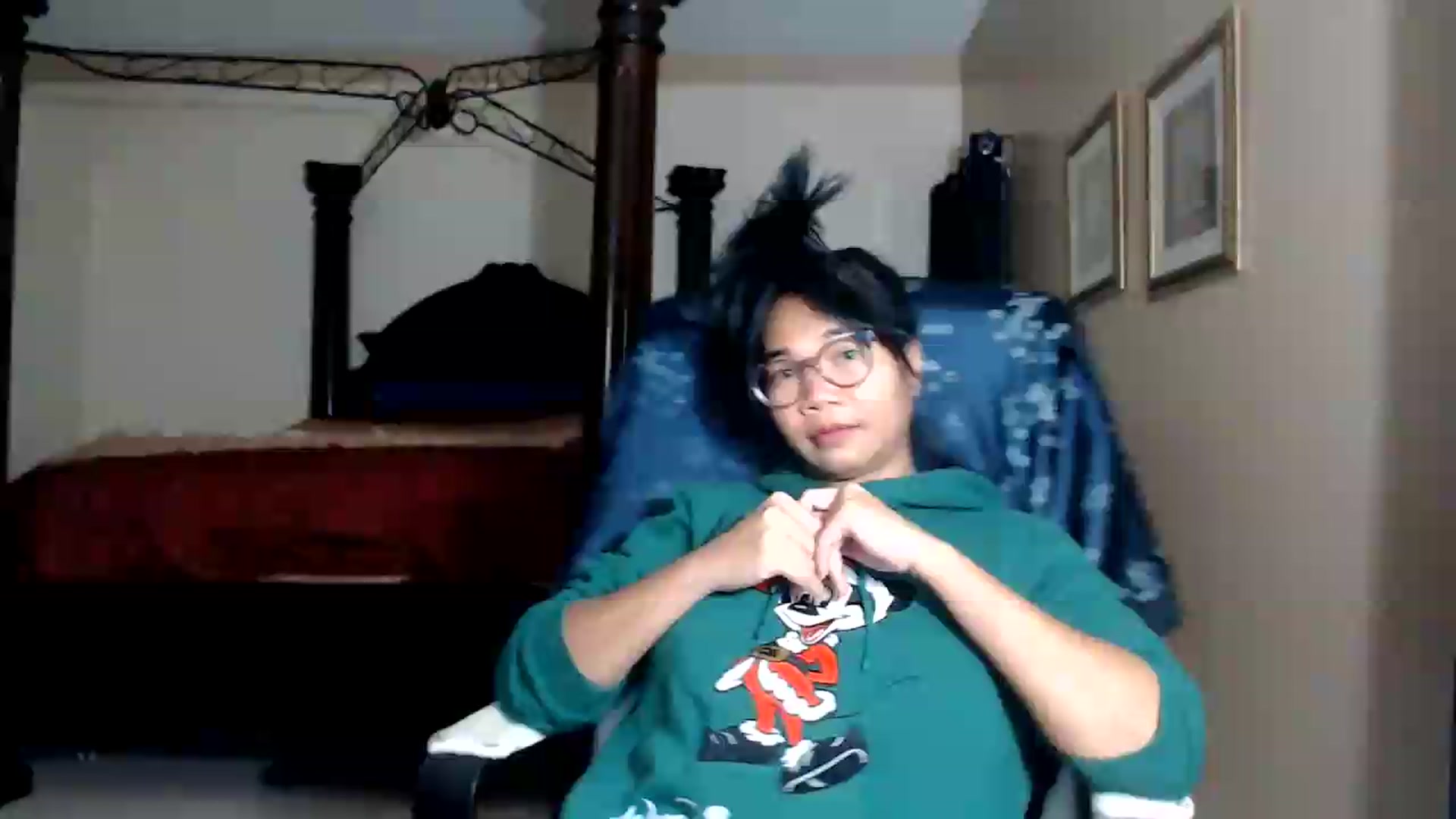 Gallery image thumbnail from Littlekai2030's myfreecams stream on, 08/12/2026, 03:56 image 4 of 20