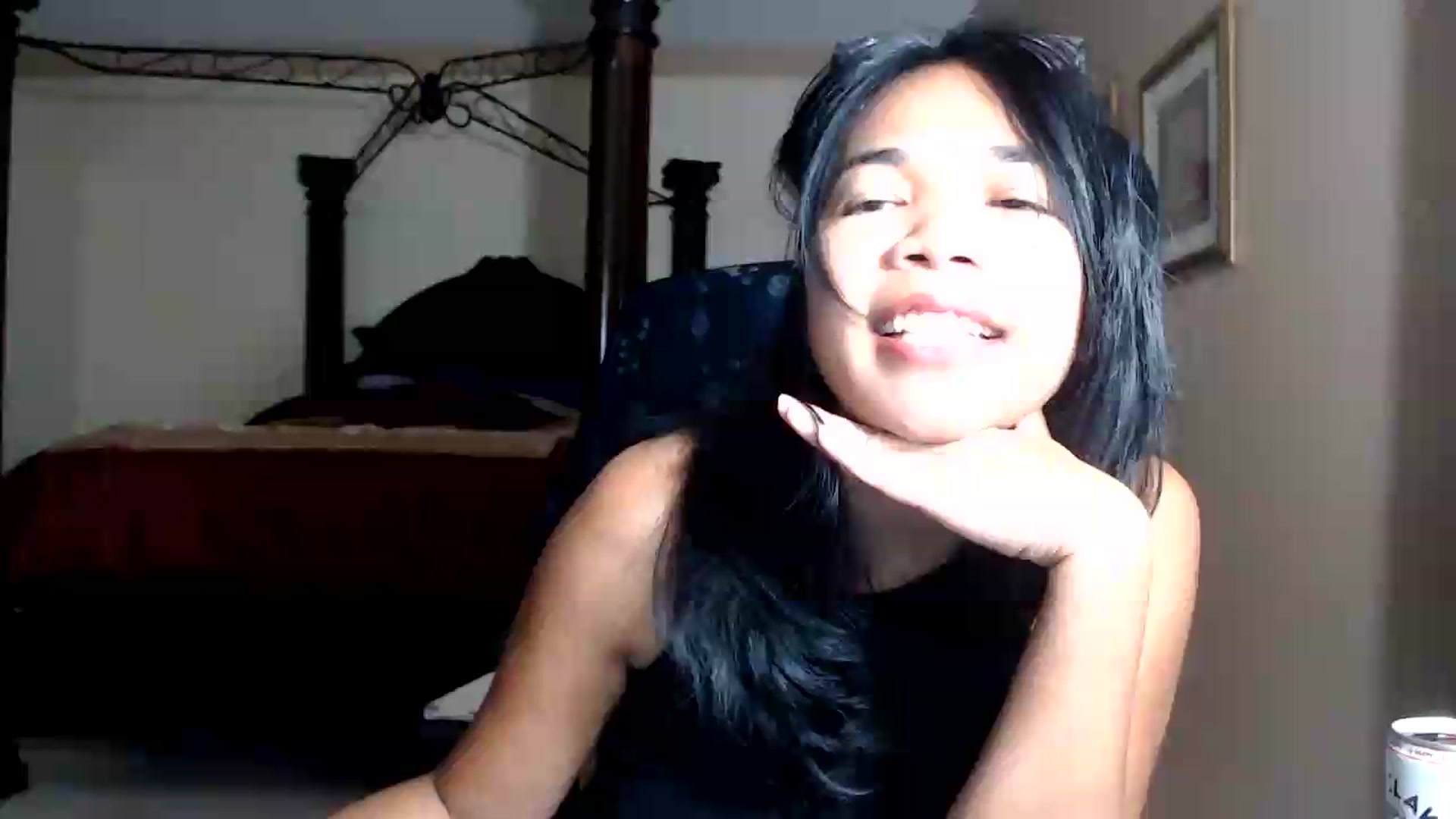 Gallery image thumbnail from Littlekai2030's myfreecams stream on, 08/13/2026, 01:58 image 19 of 20