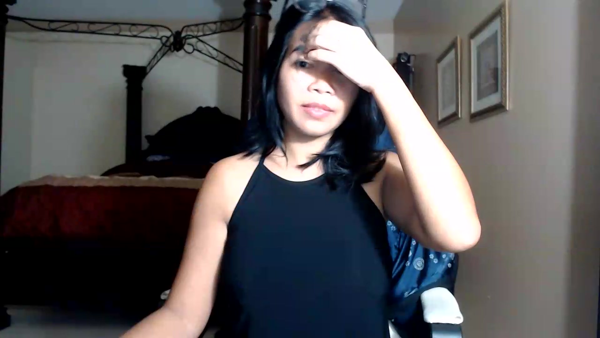 Gallery image thumbnail from Littlekai2030's myfreecams stream on, 08/13/2026, 01:58 image 3 of 20
