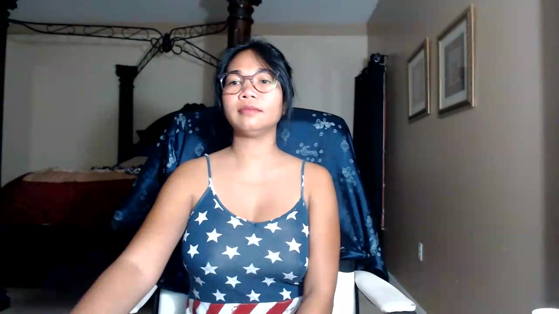 Gallery image thumbnail from Littlekai2030's myfreecams stream on, 08/14/2026, 01:51 image 7 of 20