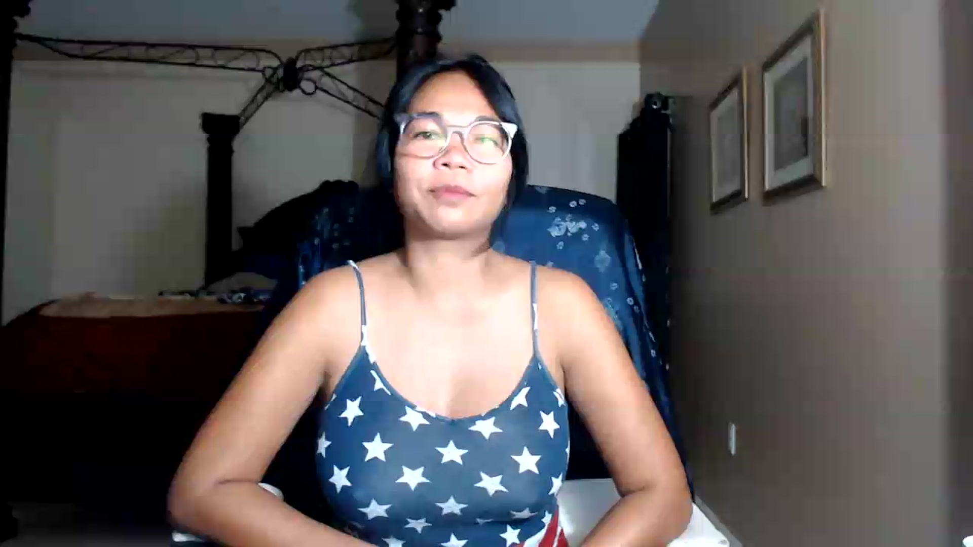 Gallery image thumbnail from Littlekai2030's myfreecams stream on, 08/14/2026, 01:51 image 11 of 20