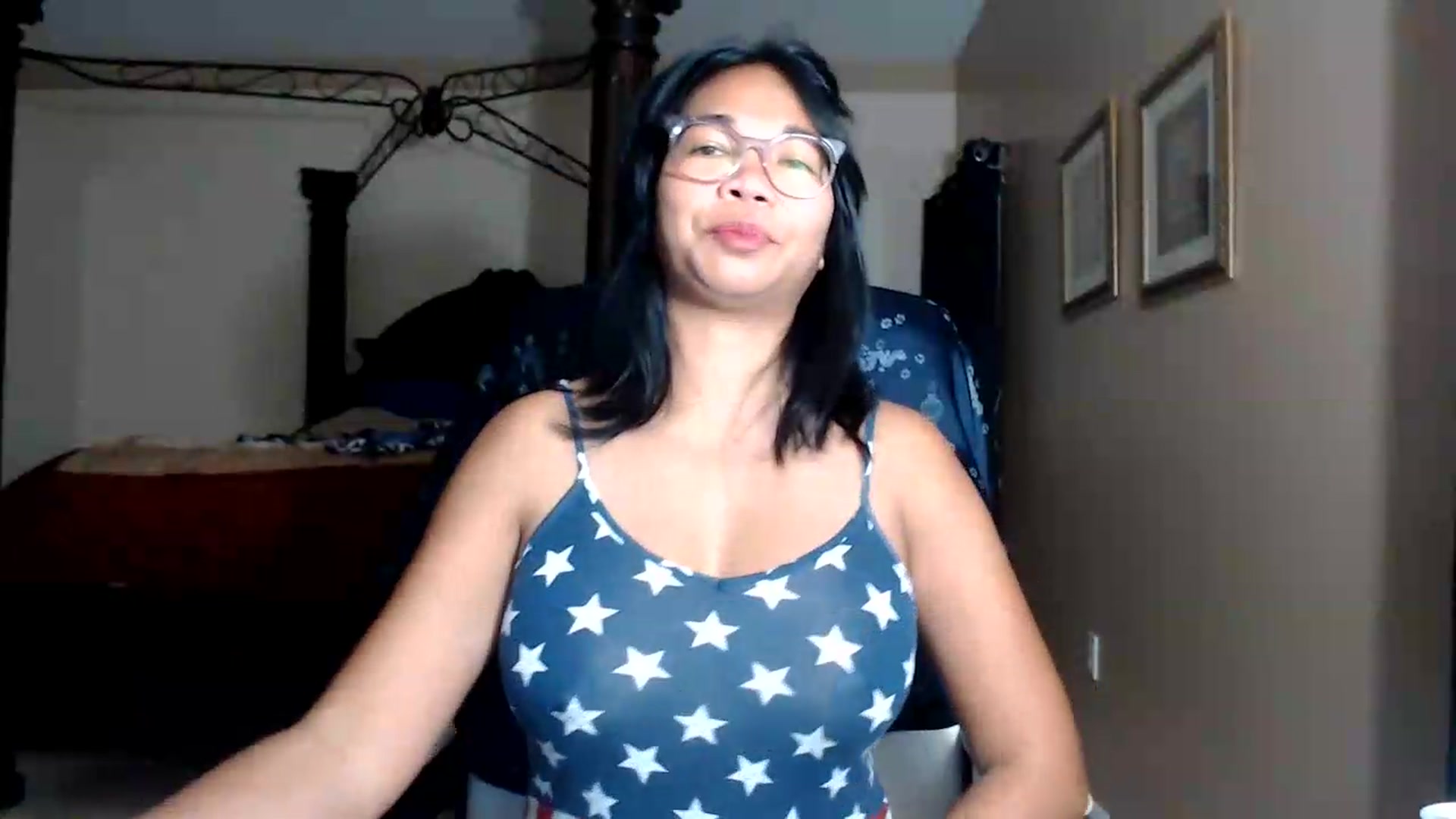 Gallery image thumbnail from Littlekai2030's myfreecams stream on, 08/14/2026, 02:56 image 11 of 20