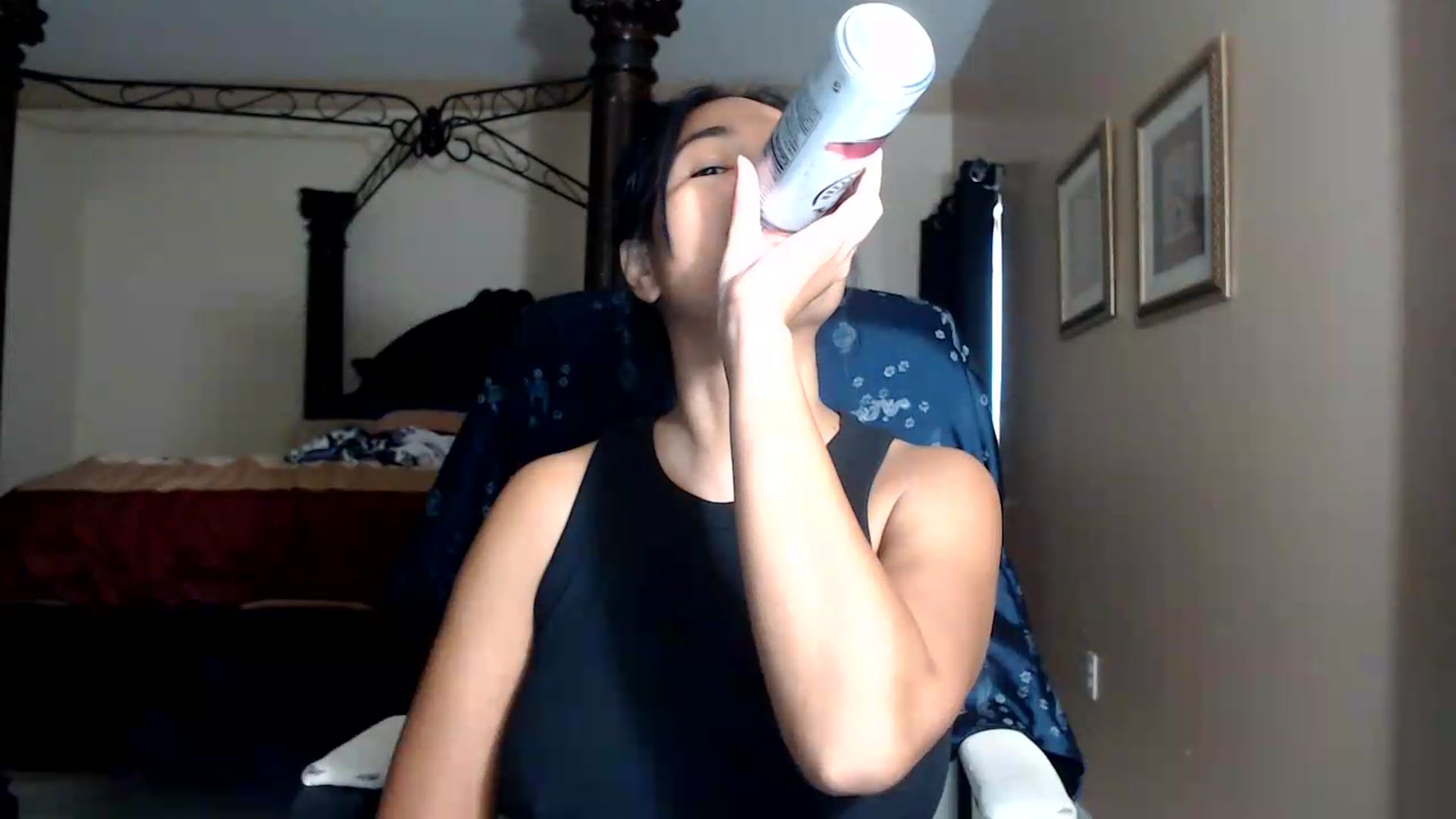 Gallery image thumbnail from Littlekai2030's myfreecams stream on, 08/14/2026, 14:41 image 16 of 20