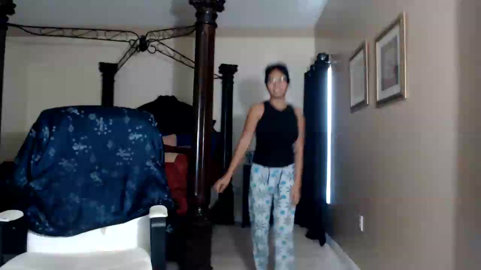 Gallery image thumbnail from Littlekai2030's myfreecams stream on, 08/14/2026, 14:41 image 19 of 20