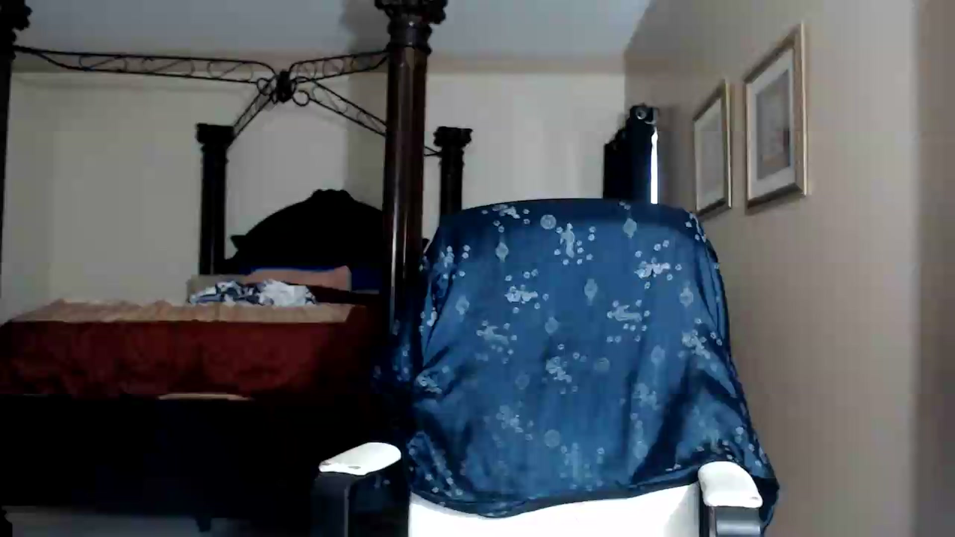 Gallery image thumbnail from Littlekai2030's myfreecams stream on, 08/14/2026, 14:41 image 14 of 20