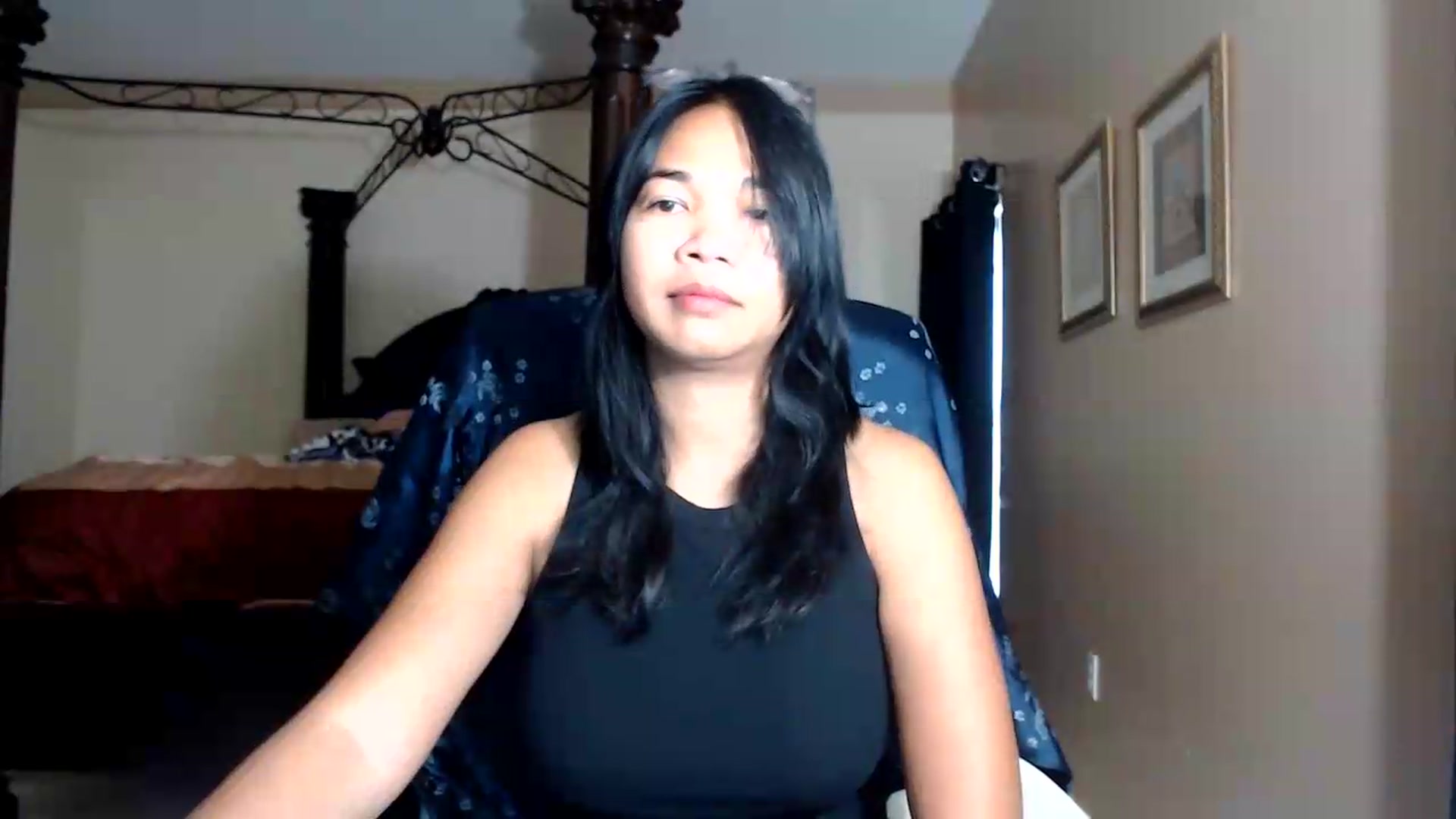 Gallery image thumbnail from Littlekai2030's myfreecams stream on, 08/14/2026, 14:41 image 2 of 20