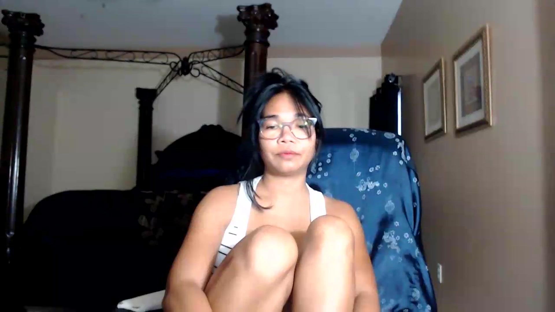 Gallery image thumbnail from Littlekai2030's myfreecams stream on, 08/15/2026, 01:41 image 7 of 20