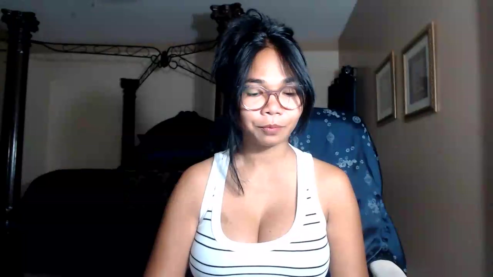 Gallery image thumbnail from Littlekai2030's myfreecams stream on, 08/15/2026, 01:41 image 10 of 20