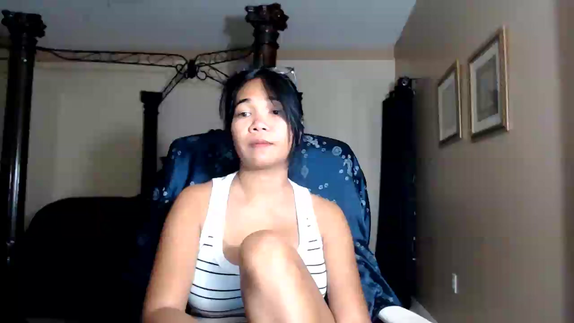 Gallery image thumbnail from Littlekai2030's myfreecams stream on, 08/15/2026, 01:41 image 17 of 20