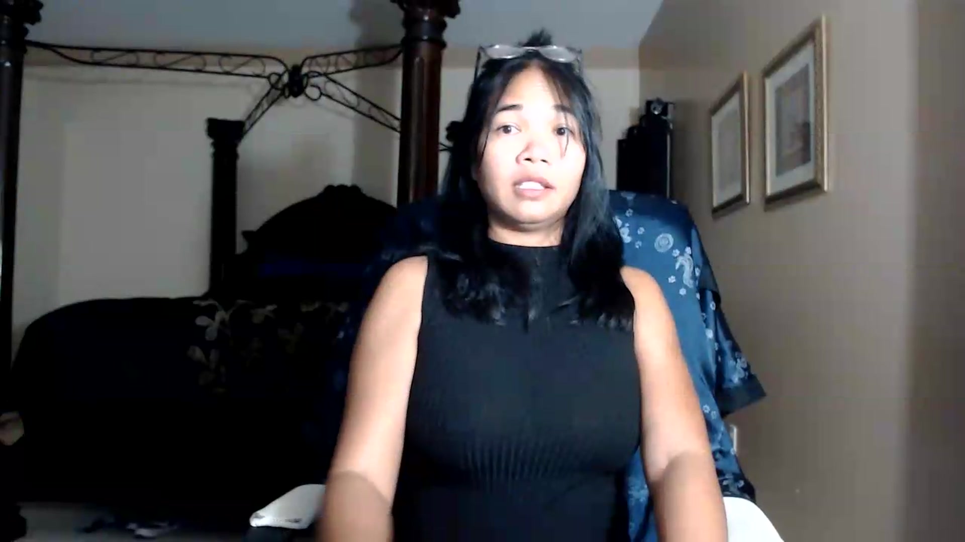 Gallery image thumbnail from Littlekai2030's myfreecams stream on, 08/17/2026, 02:53 image 19 of 20