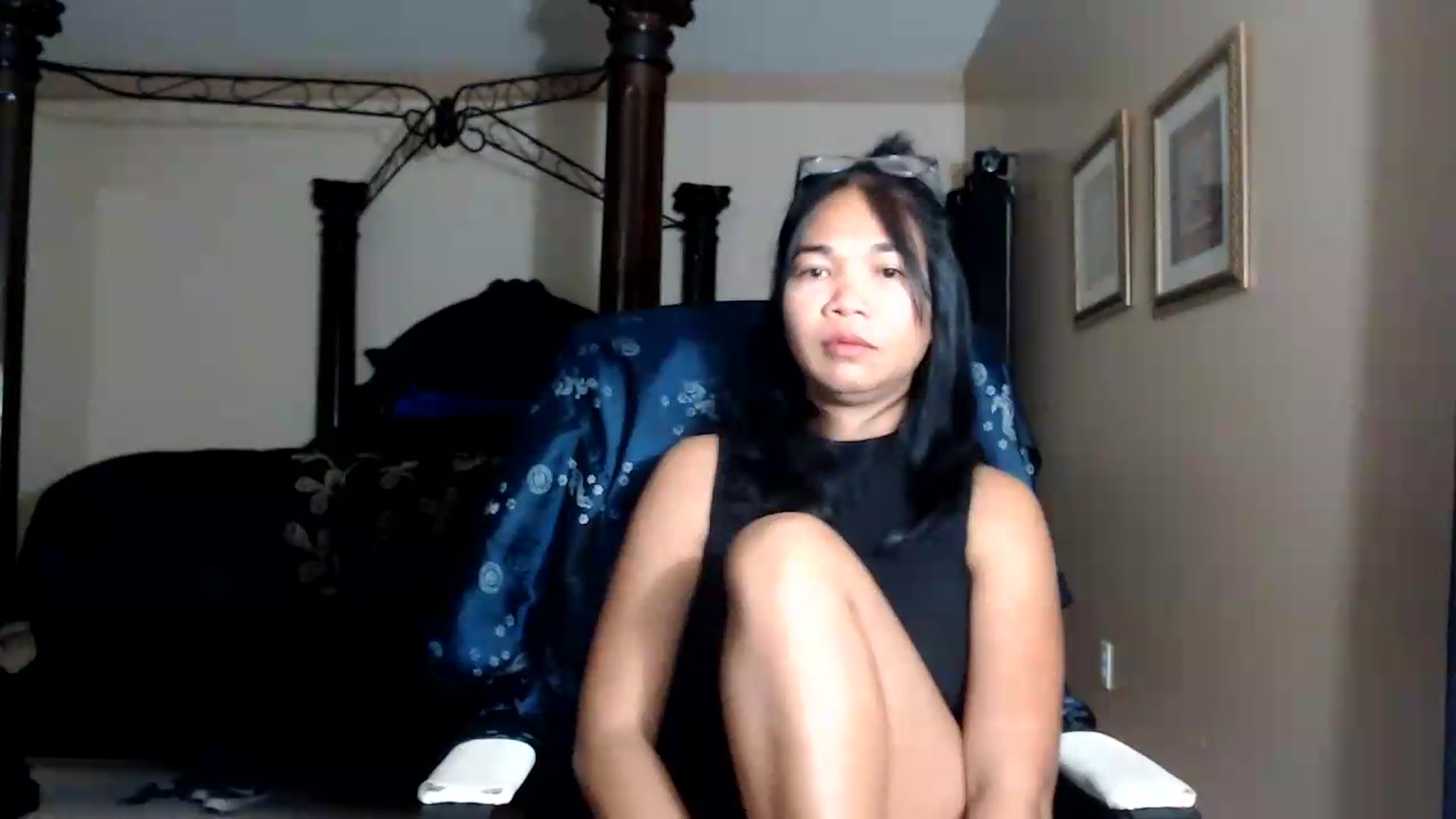 Gallery image thumbnail from Littlekai2030's myfreecams stream on, 08/17/2026, 02:53 image 9 of 20