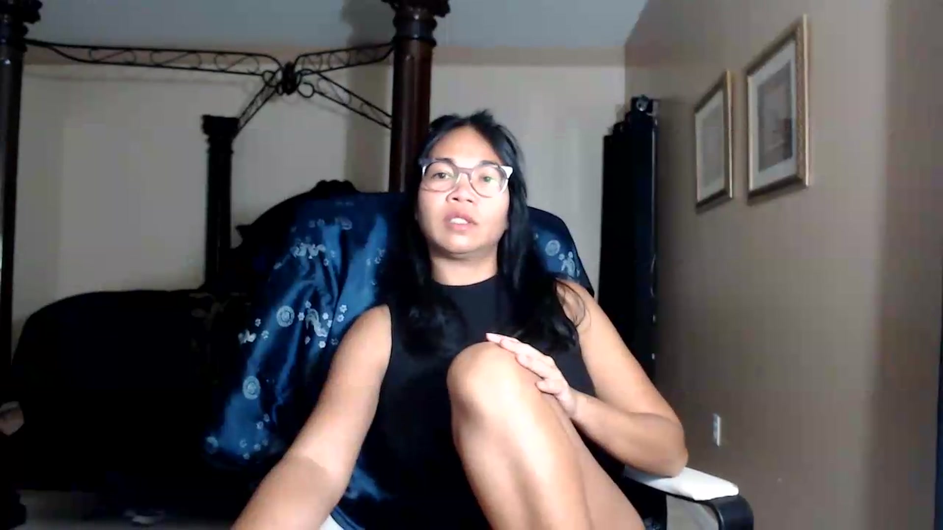 Gallery image thumbnail from Littlekai2030's myfreecams stream on, 08/17/2026, 02:53 image 13 of 20