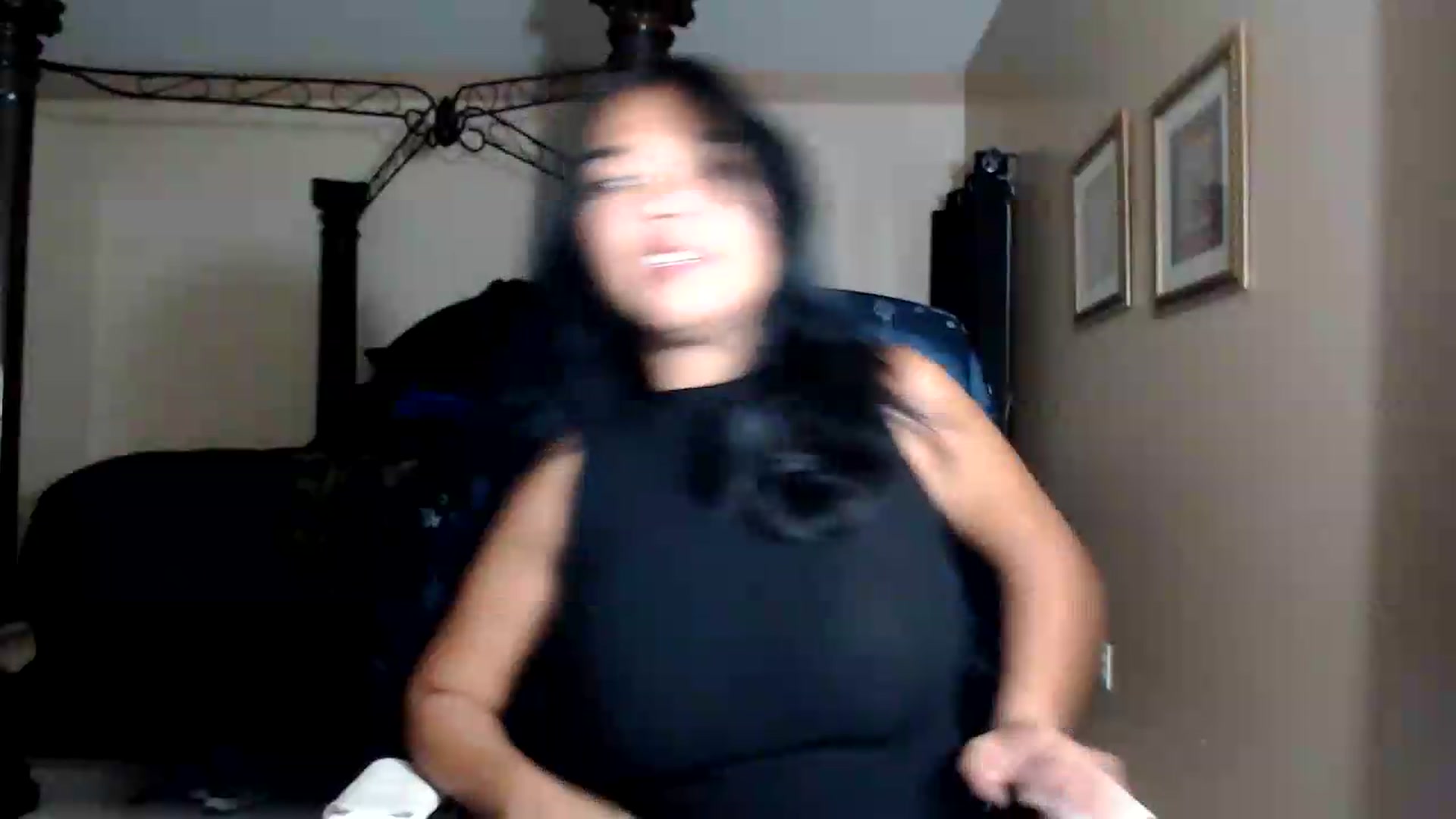 Gallery image thumbnail from Littlekai2030's myfreecams stream on, 08/17/2026, 04:27 image 16 of 20