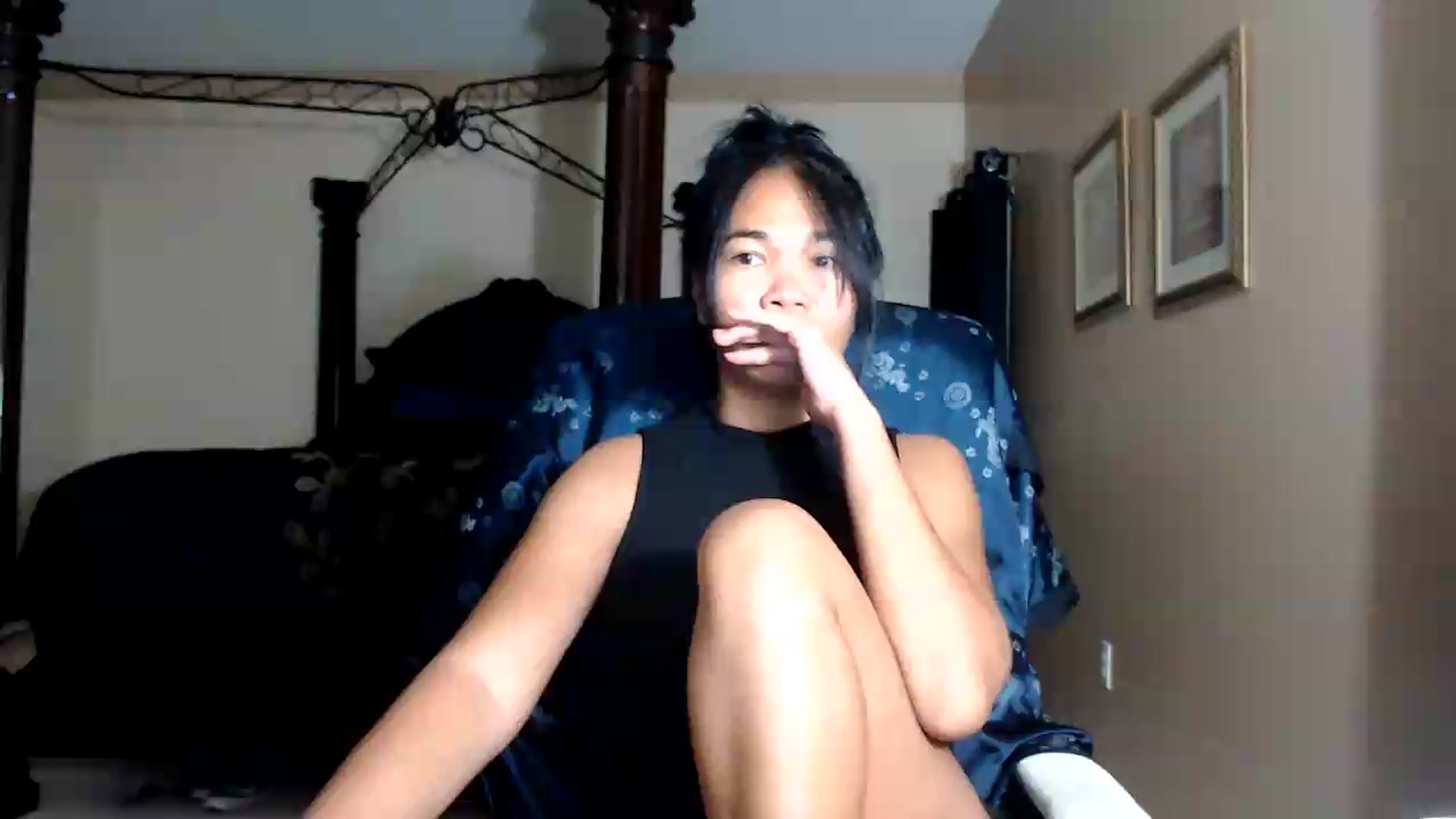 Gallery image thumbnail from Littlekai2030's myfreecams stream on, 08/17/2026, 04:27 image 13 of 20