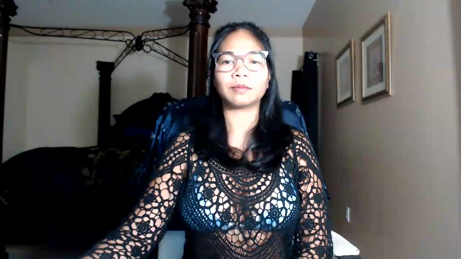 Gallery image thumbnail from Littlekai2030's myfreecams stream on, 08/18/2026, 03:34 image 7 of 20