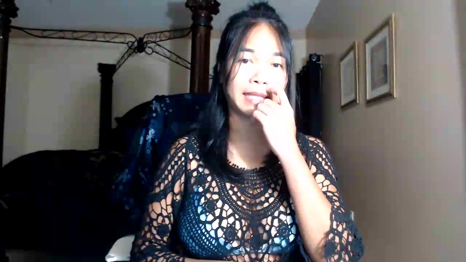Gallery image thumbnail from Littlekai2030's myfreecams stream on, 08/18/2026, 04:05 image 14 of 20