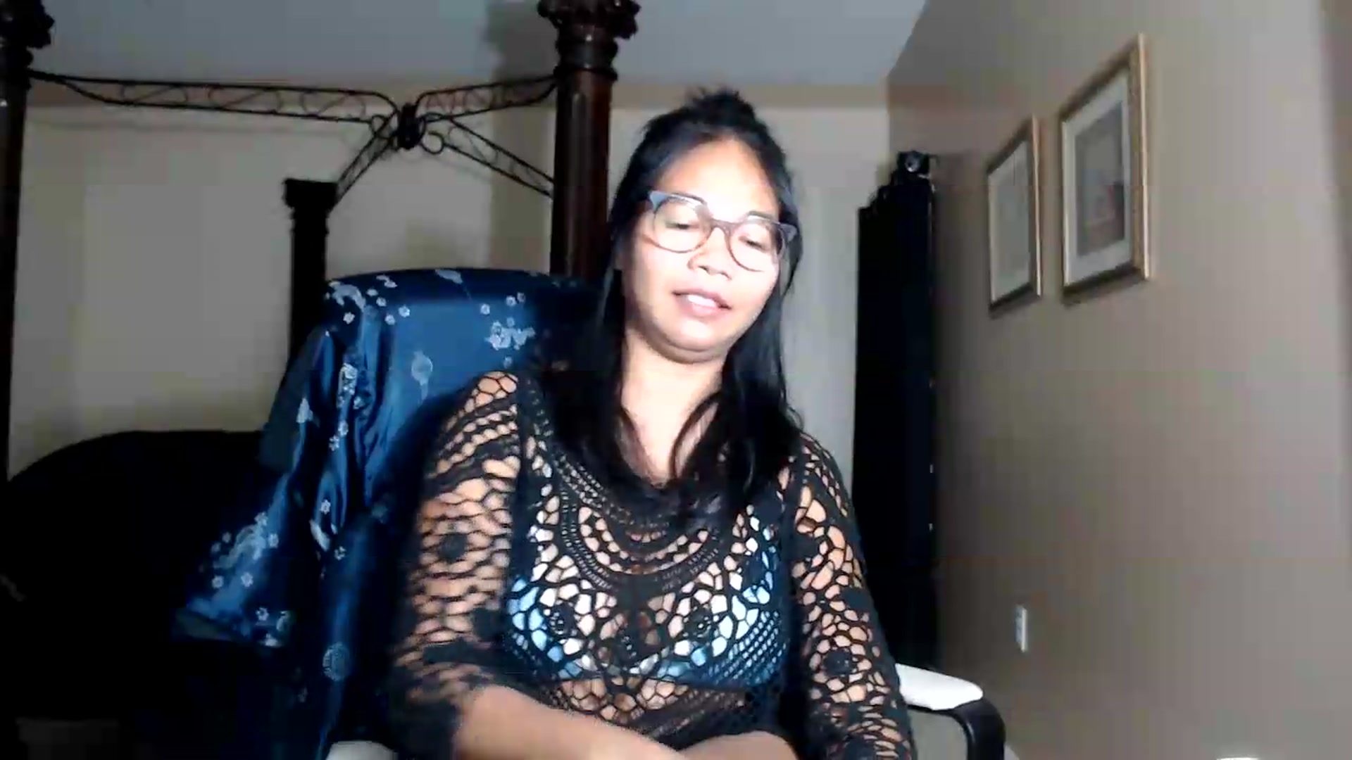 Gallery image thumbnail from Littlekai2030's myfreecams stream on, 08/18/2026, 04:05 image 9 of 20