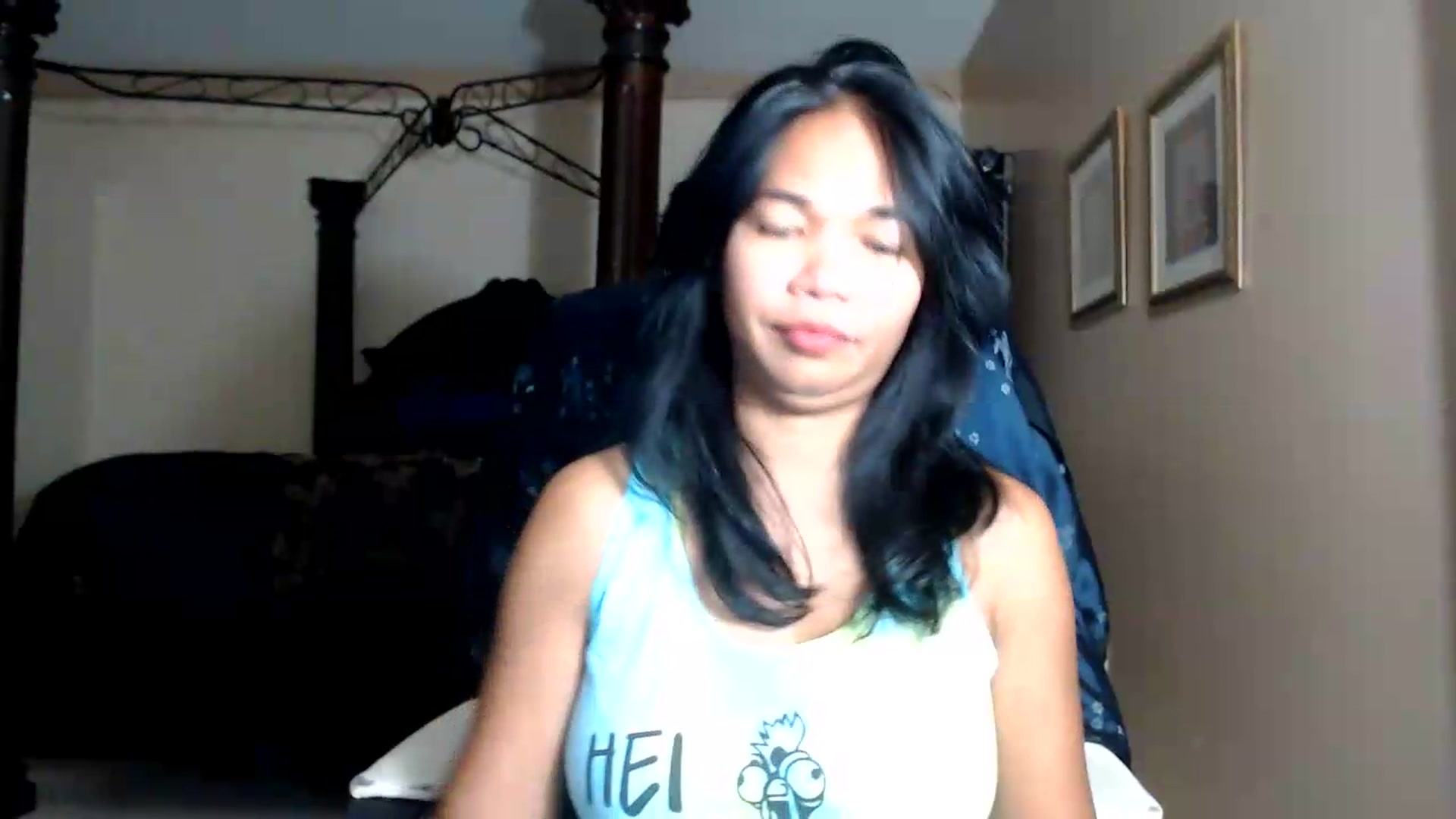 Gallery image thumbnail from Littlekai2030's myfreecams stream on, 08/19/2026, 03:56 image 16 of 20