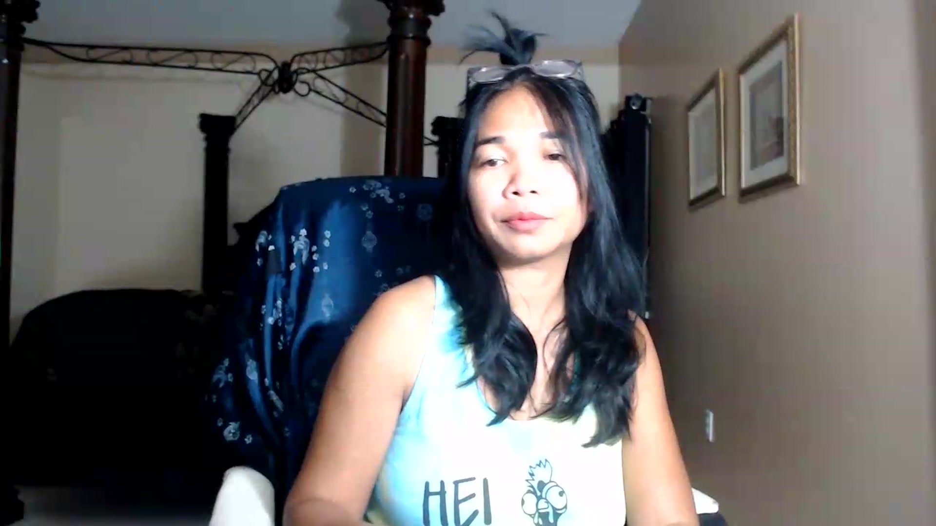 Gallery image thumbnail from Littlekai2030's myfreecams stream on, 08/19/2026, 03:56 image 9 of 20