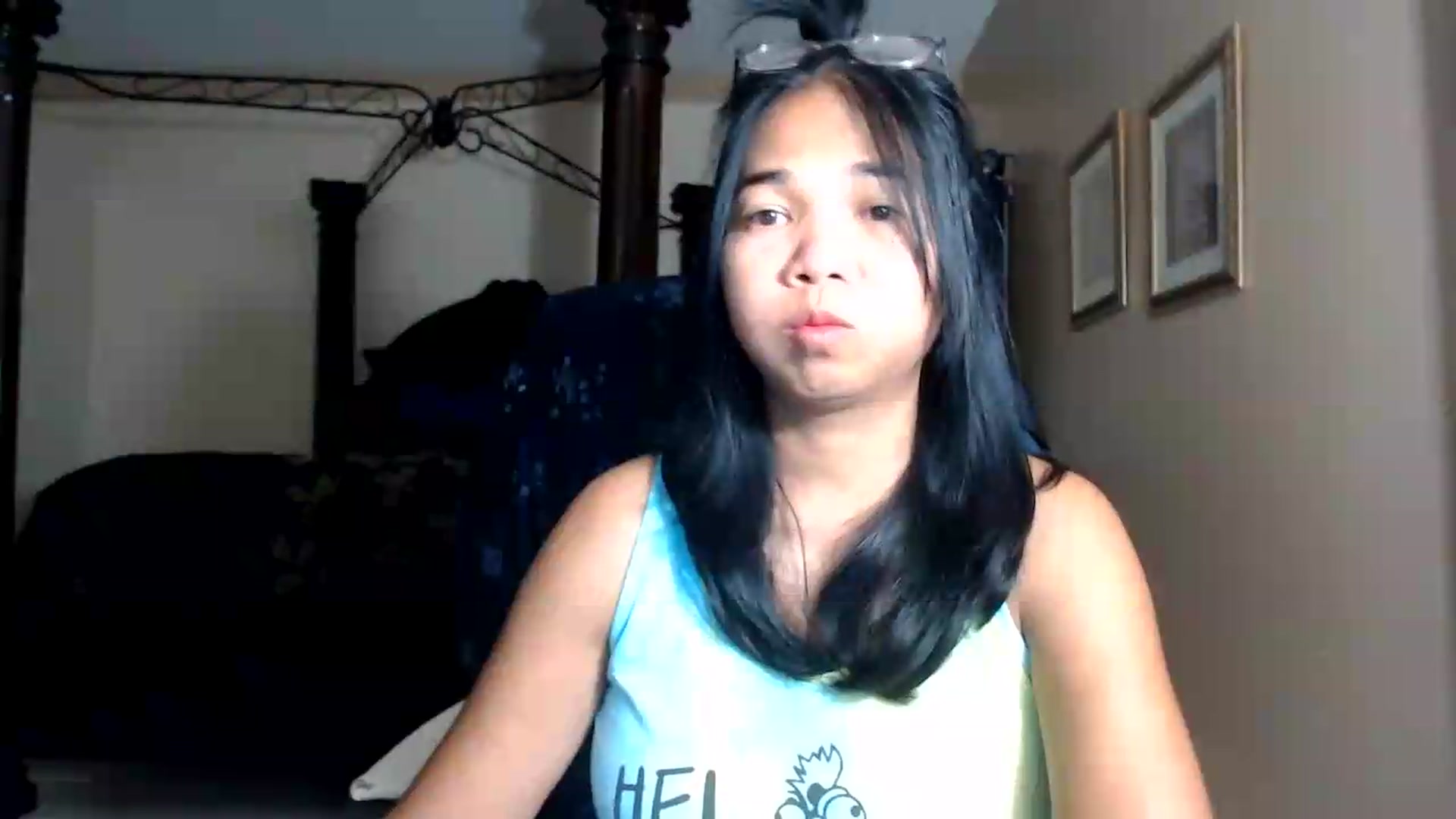 Gallery image thumbnail from Littlekai2030's myfreecams stream on, 08/19/2026, 03:56 image 12 of 20