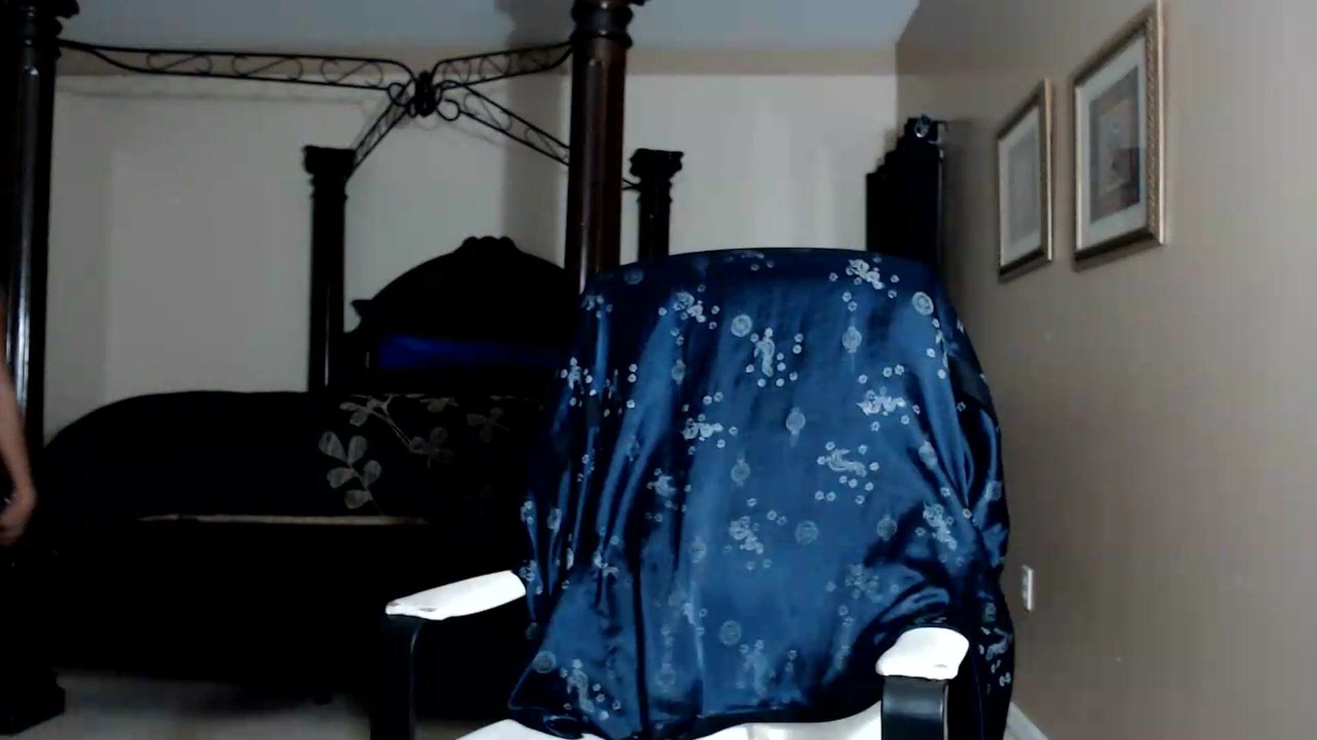Gallery image thumbnail from Littlekai2030's myfreecams stream on, 08/20/2026, 03:12 image 14 of 20