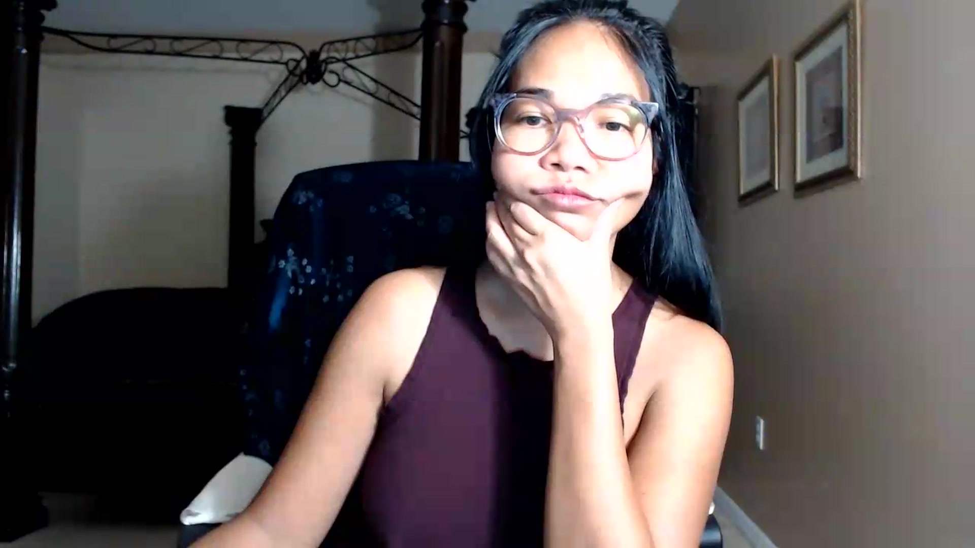 Gallery image thumbnail from Littlekai2030's myfreecams stream on, 08/20/2026, 03:12 image 12 of 20