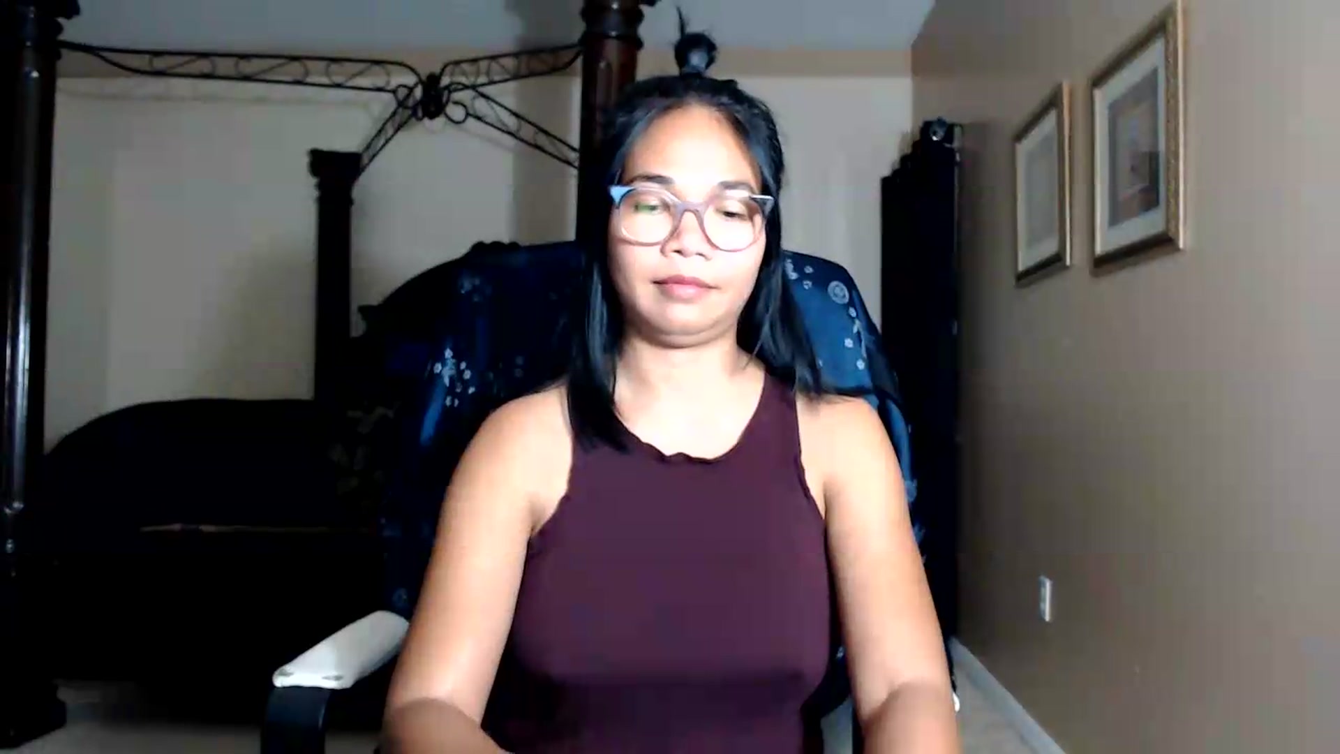 Gallery image thumbnail from Littlekai2030's myfreecams stream on, 08/20/2026, 03:12 image 9 of 20