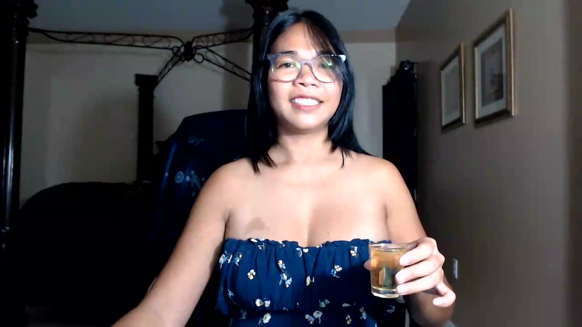 Gallery image thumbnail from Littlekai2030's myfreecams stream on, 08/21/2026, 01:20 image 20 of 20