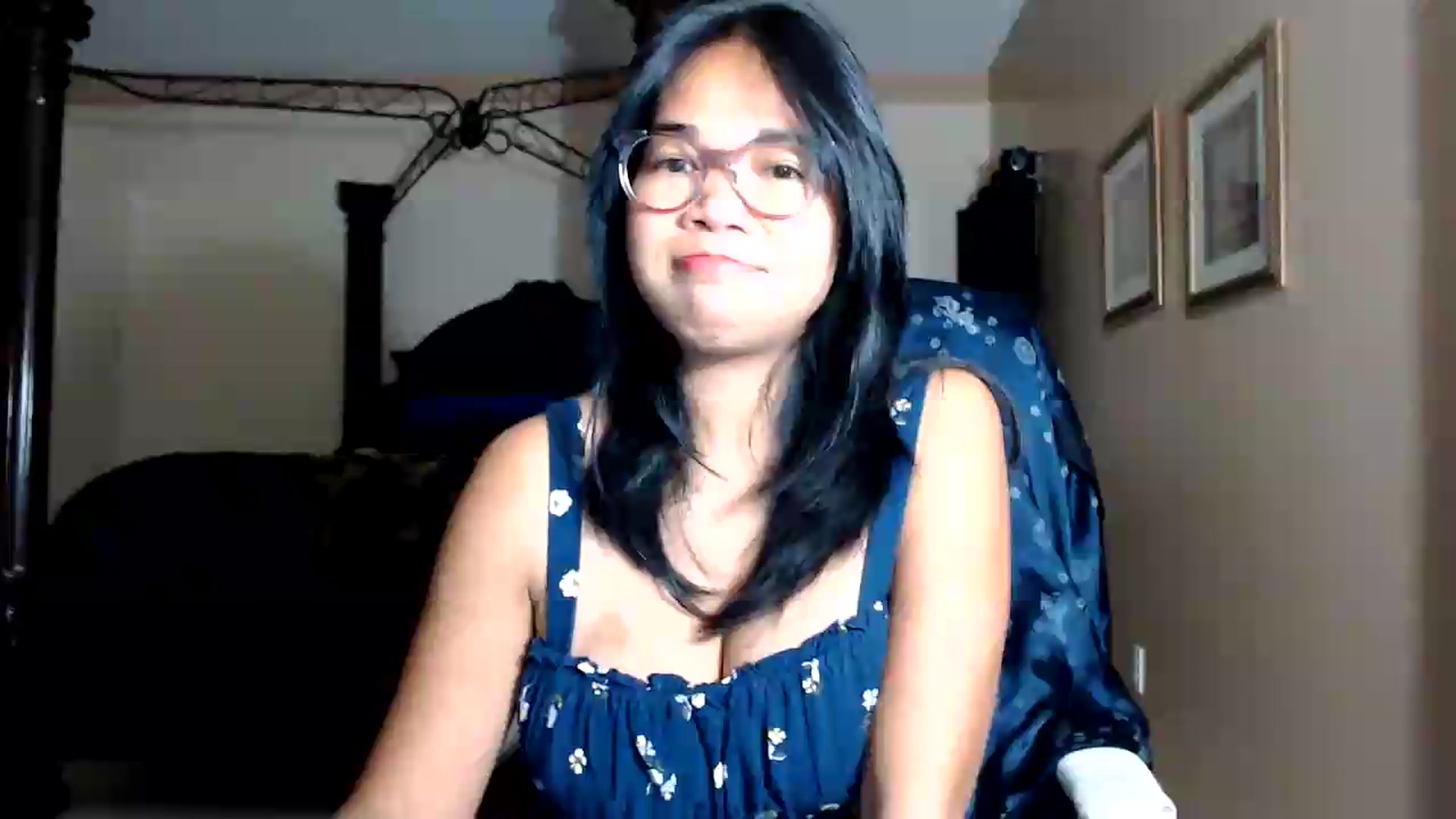 Gallery image thumbnail from Littlekai2030's myfreecams stream on, 08/21/2026, 01:20 image 10 of 20
