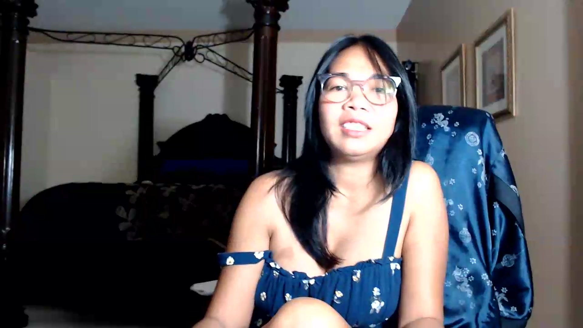 Gallery image thumbnail from Littlekai2030's myfreecams stream on, 08/21/2026, 01:20 image 7 of 20