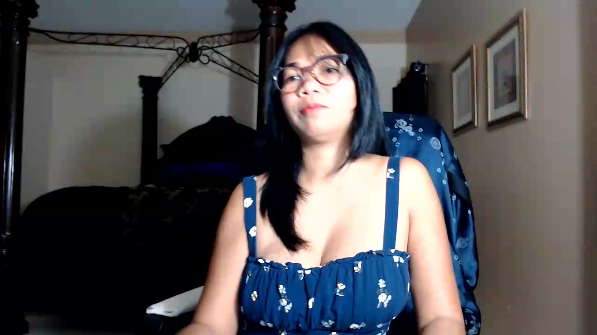 Gallery image thumbnail from Littlekai2030's myfreecams stream on, 08/21/2026, 01:20 image 4 of 20