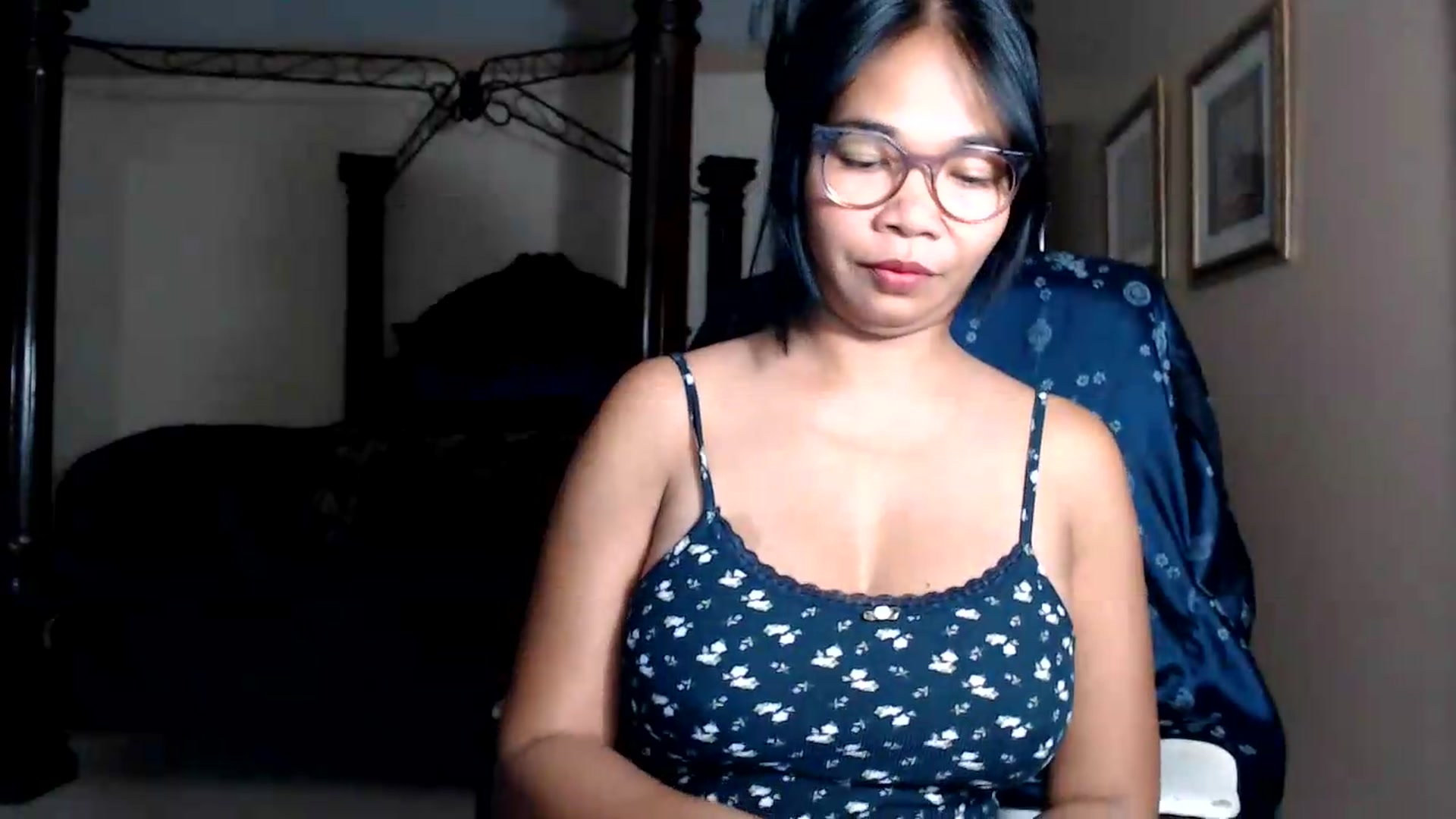 Gallery image thumbnail from Littlekai2030's myfreecams stream on, 08/23/2026, 02:12 image 8 of 20