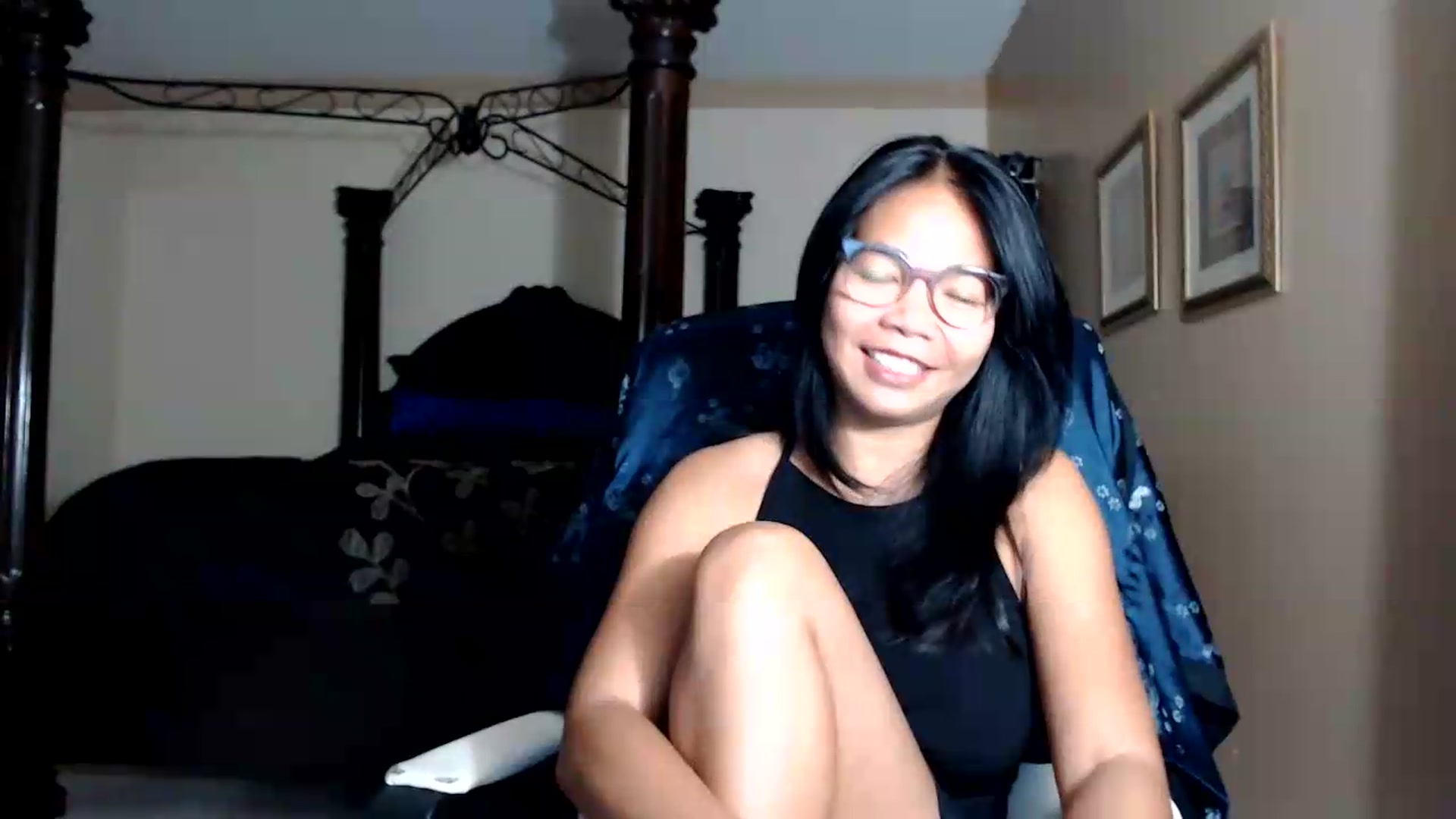 Gallery image thumbnail from Littlekai2030's myfreecams stream on, 08/25/2026, 24:01 image 20 of 20