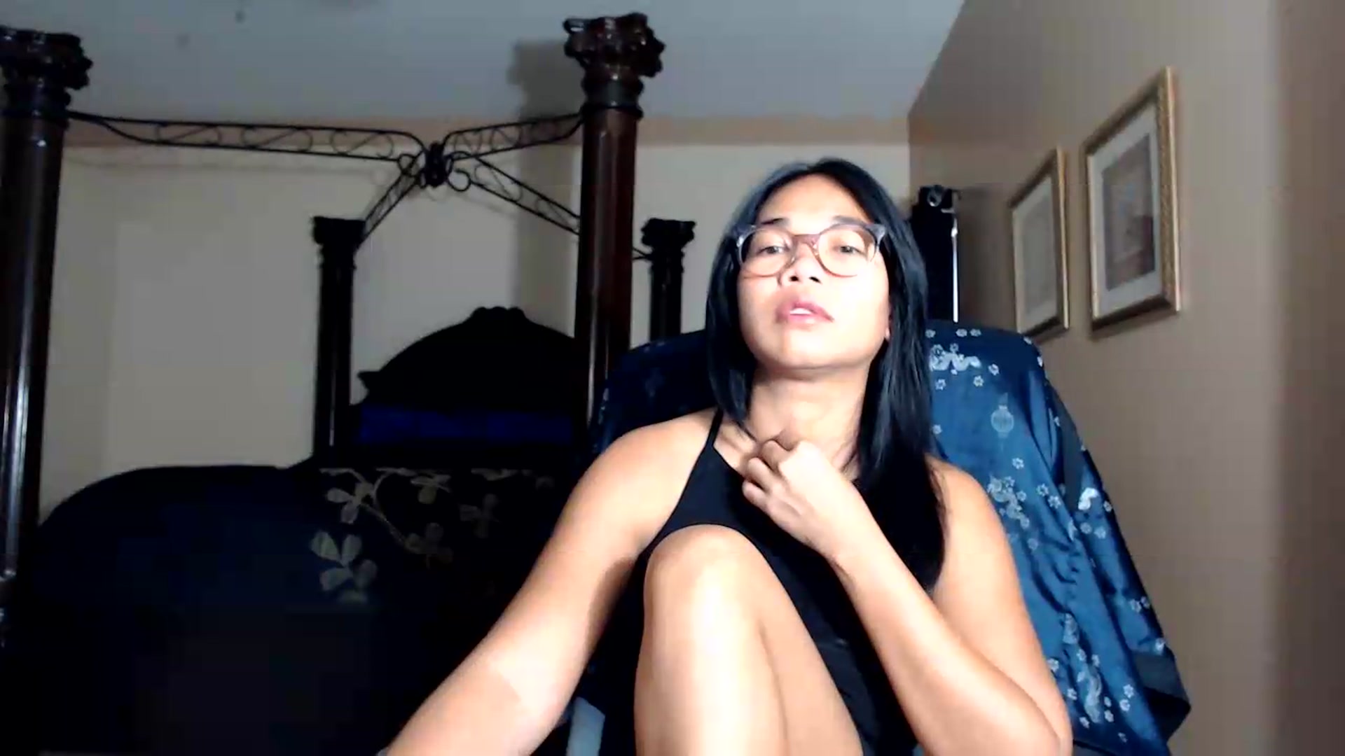 Gallery image thumbnail from Littlekai2030's myfreecams stream on, 08/25/2026, 24:01 image 7 of 20