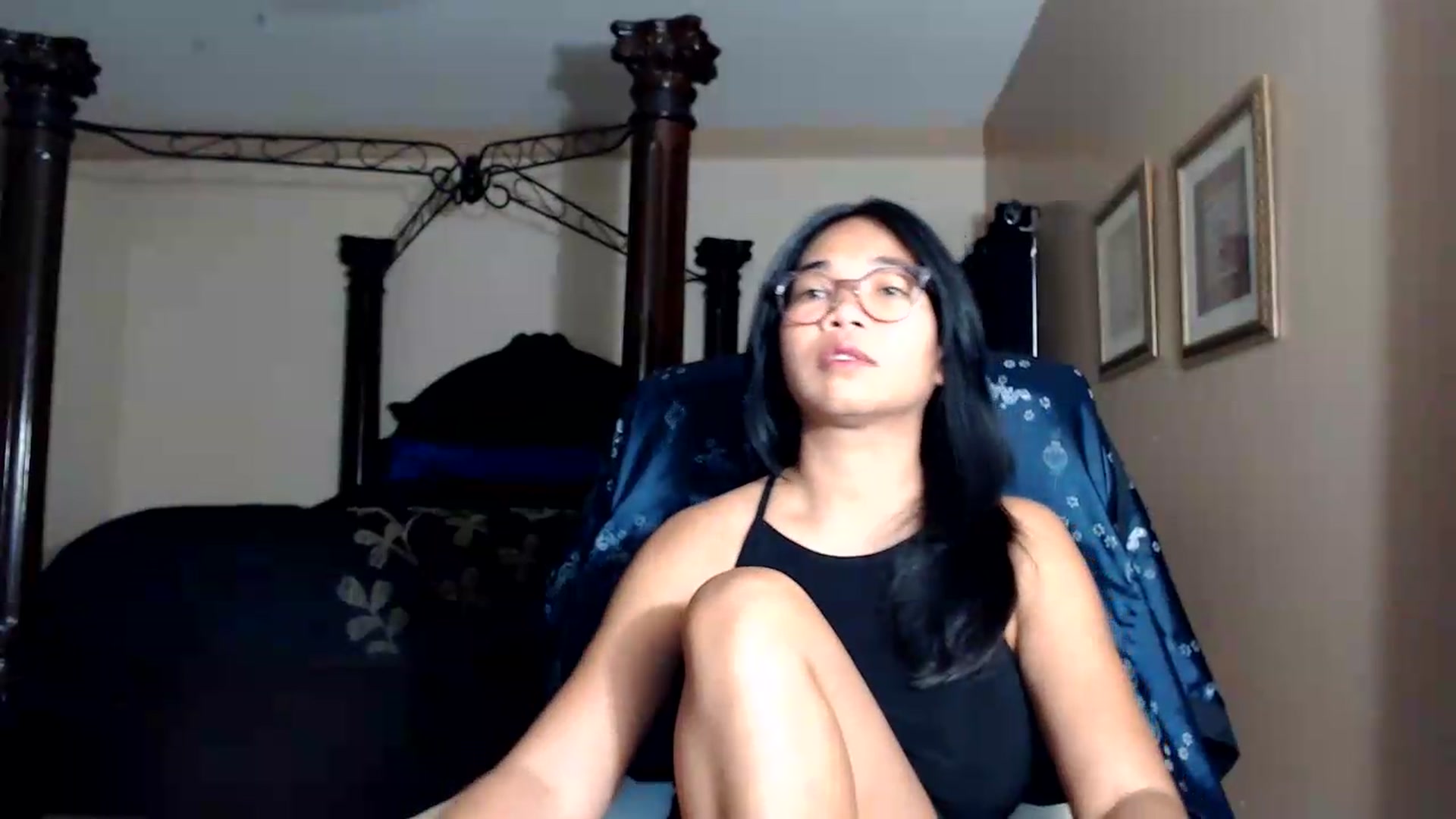 Gallery image thumbnail from Littlekai2030's myfreecams stream on, 08/25/2026, 24:01 image 10 of 20