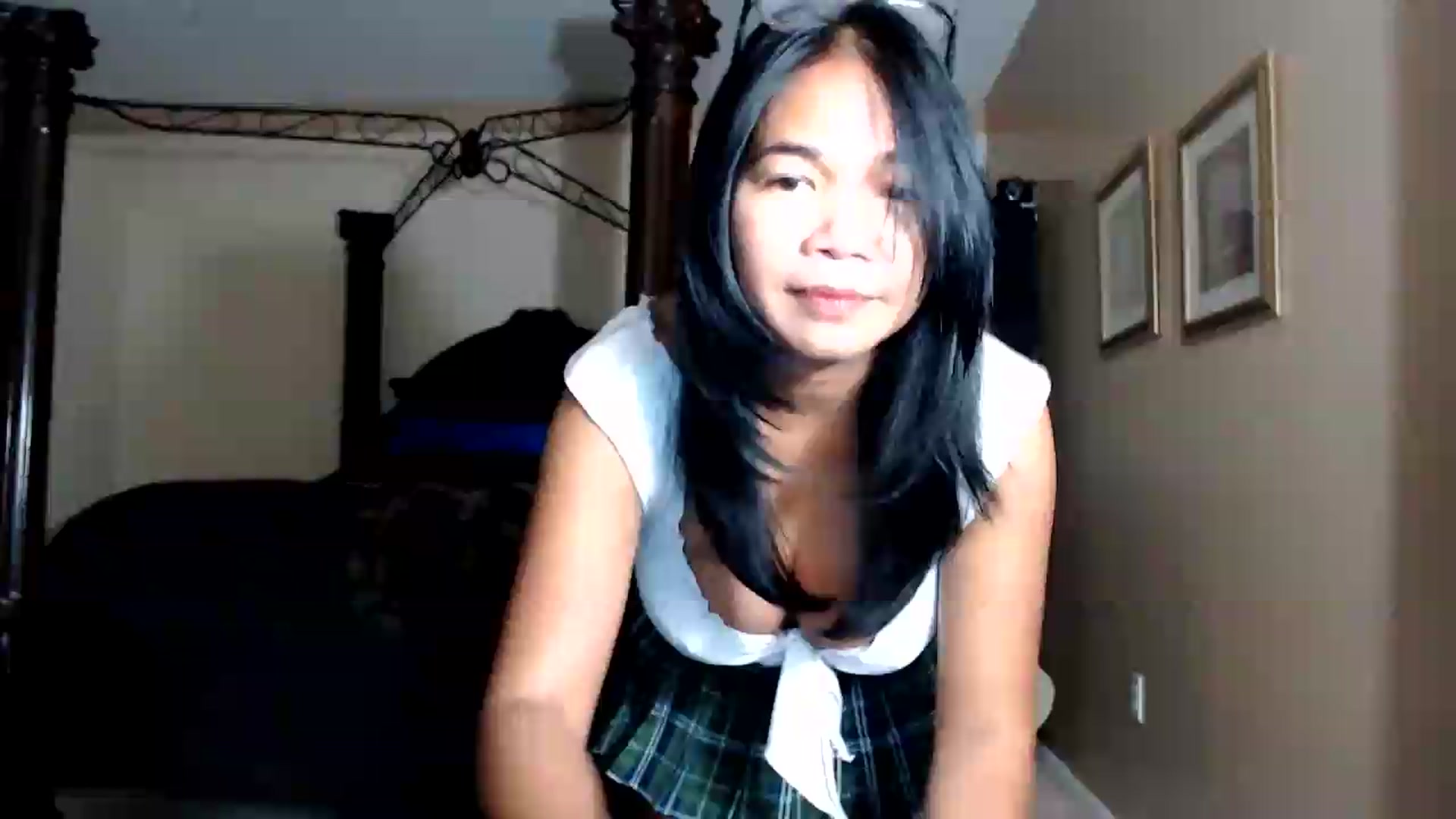 Gallery image thumbnail from Littlekai2030's myfreecams stream on, 08/25/2026, 03:14 image 7 of 20
