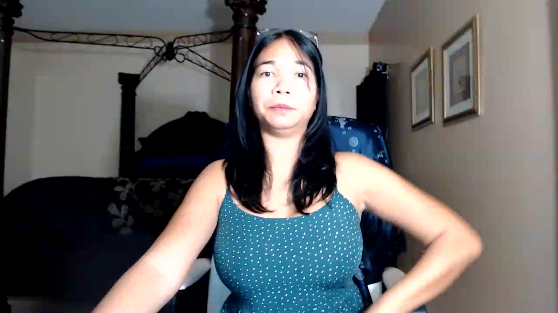 Gallery image thumbnail from Littlekai2030's myfreecams stream on, 08/26/2026, 03:18 image 13 of 20