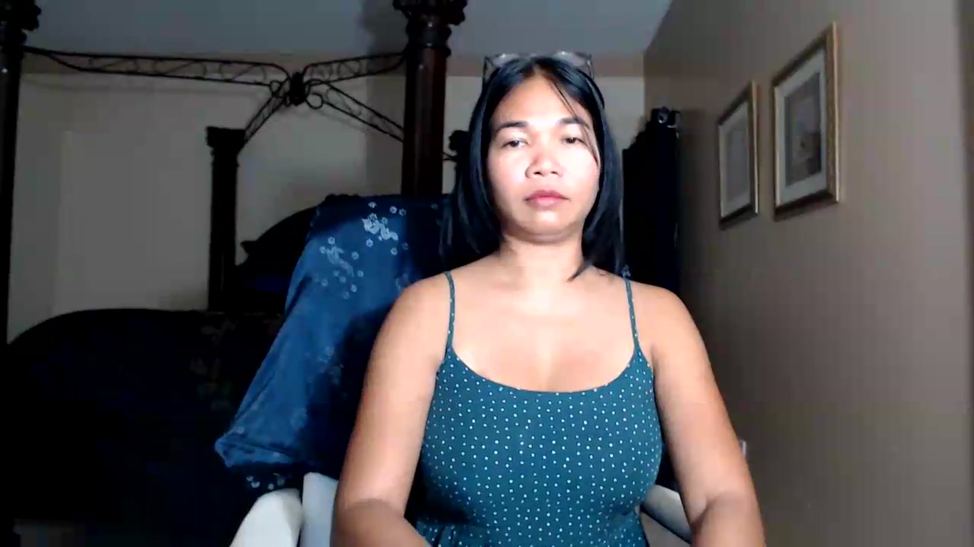 Gallery image thumbnail from Littlekai2030's myfreecams stream on, 08/26/2026, 03:18 image 11 of 20