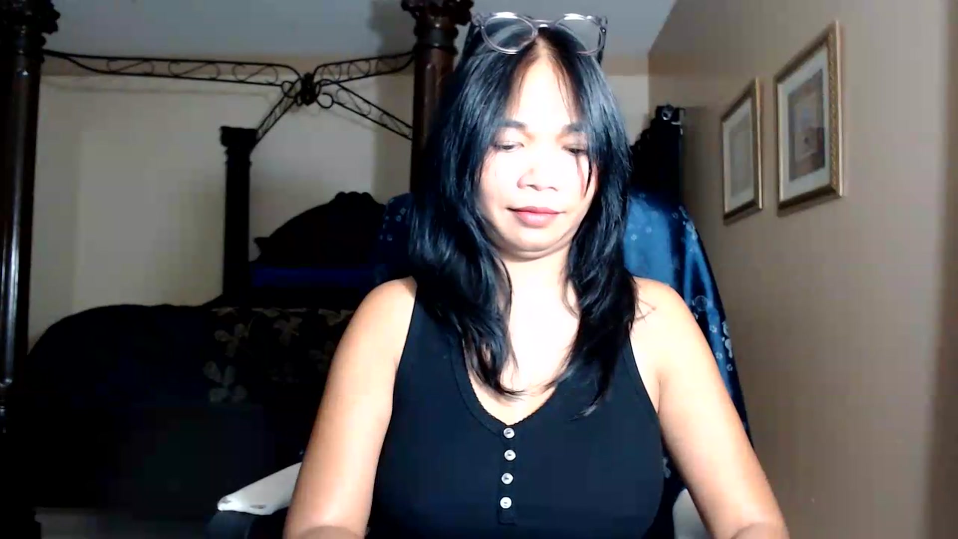 Gallery image thumbnail from Littlekai2030's myfreecams stream on, 08/27/2026, 01:57 image 20 of 20
